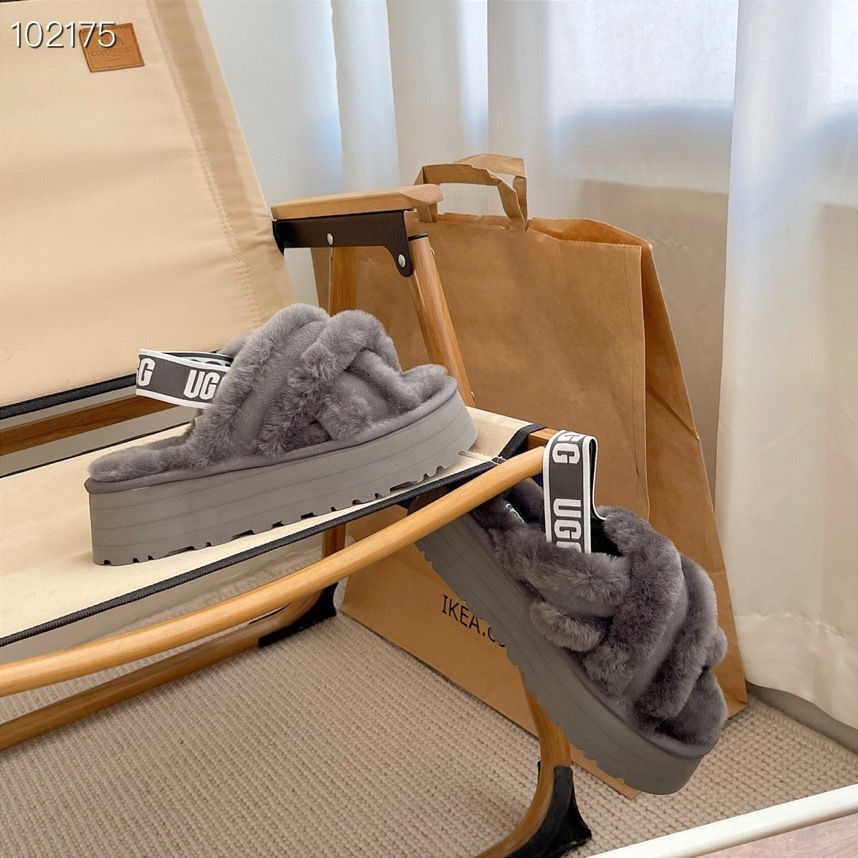 48$ UGG size 36-45 324340 SG468 gallery