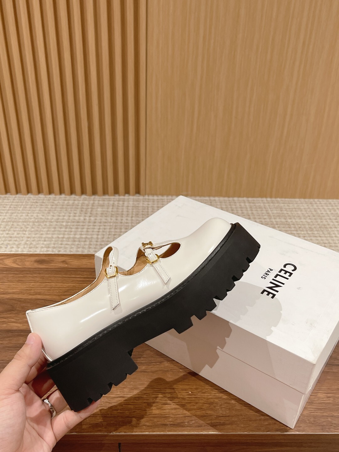 48$ dh CELINE size 35-40 62541034389 MJL390 gallery
