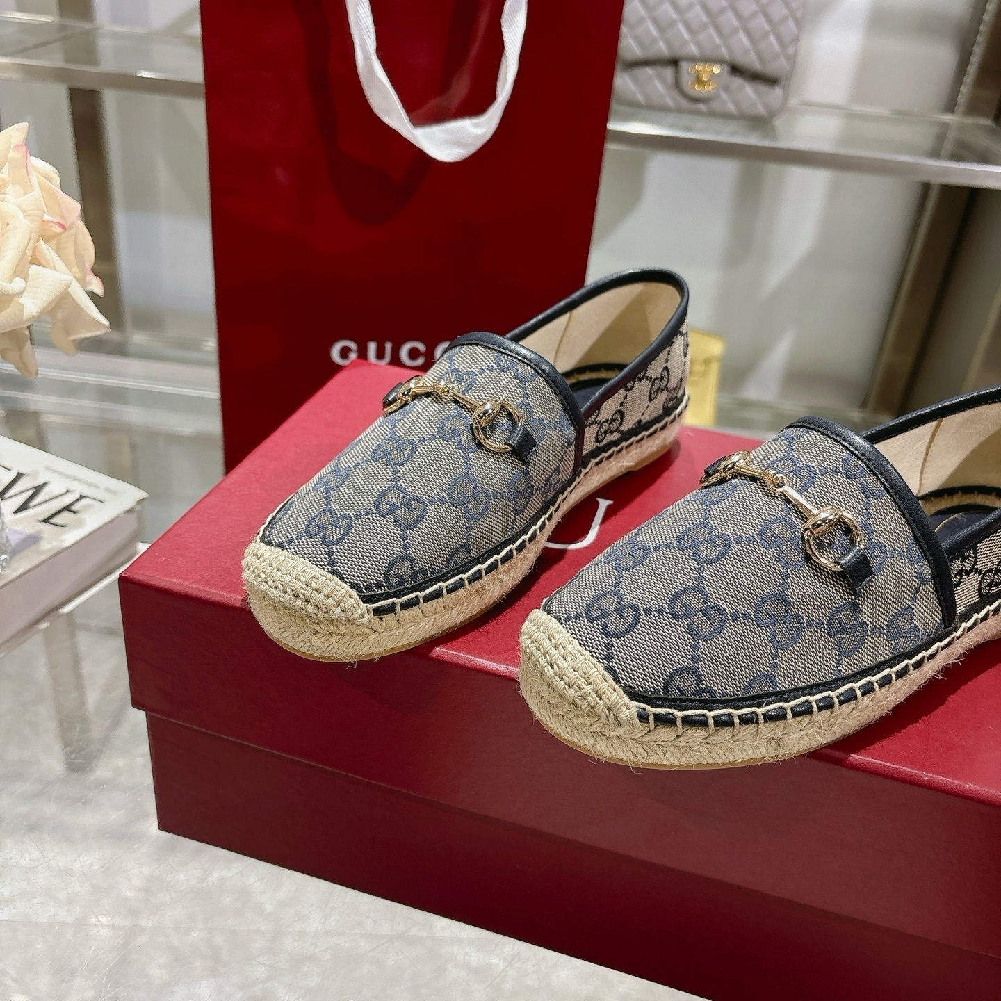 dh GUCCI size 35 41 62549034389 MJL642 gallery
