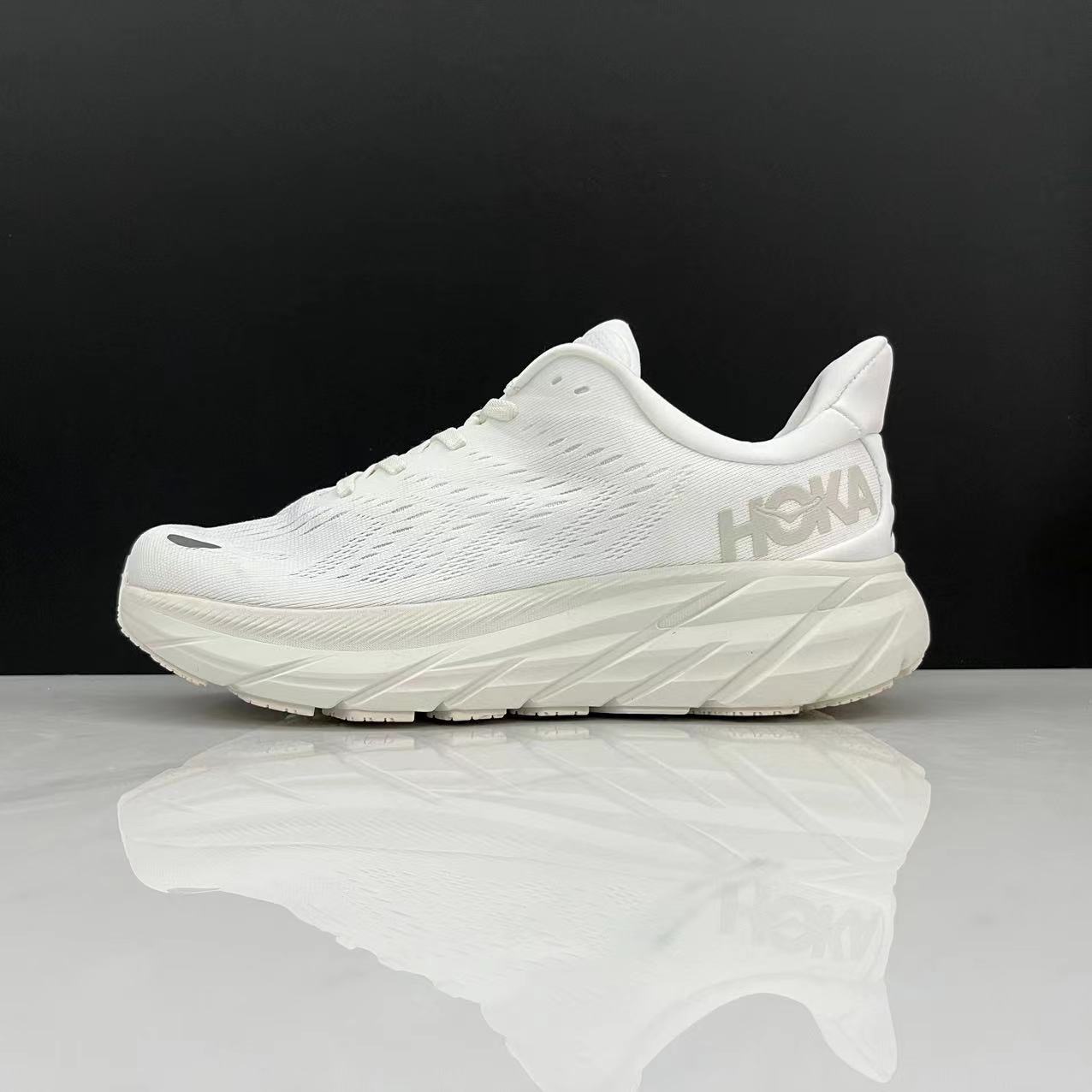 48$ dh HOKA ONE ONE Clifton 8 size 36-45 HK3 gallery