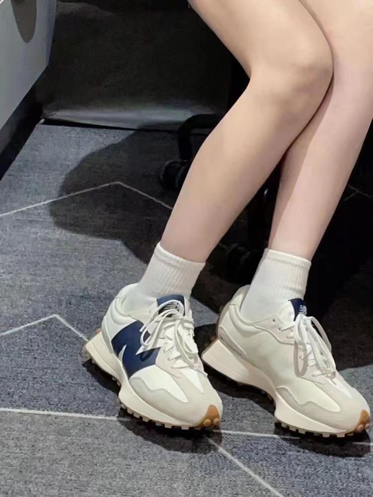 48$ dh New Balance 327 size 36-45 92643034384 DB738 gallery