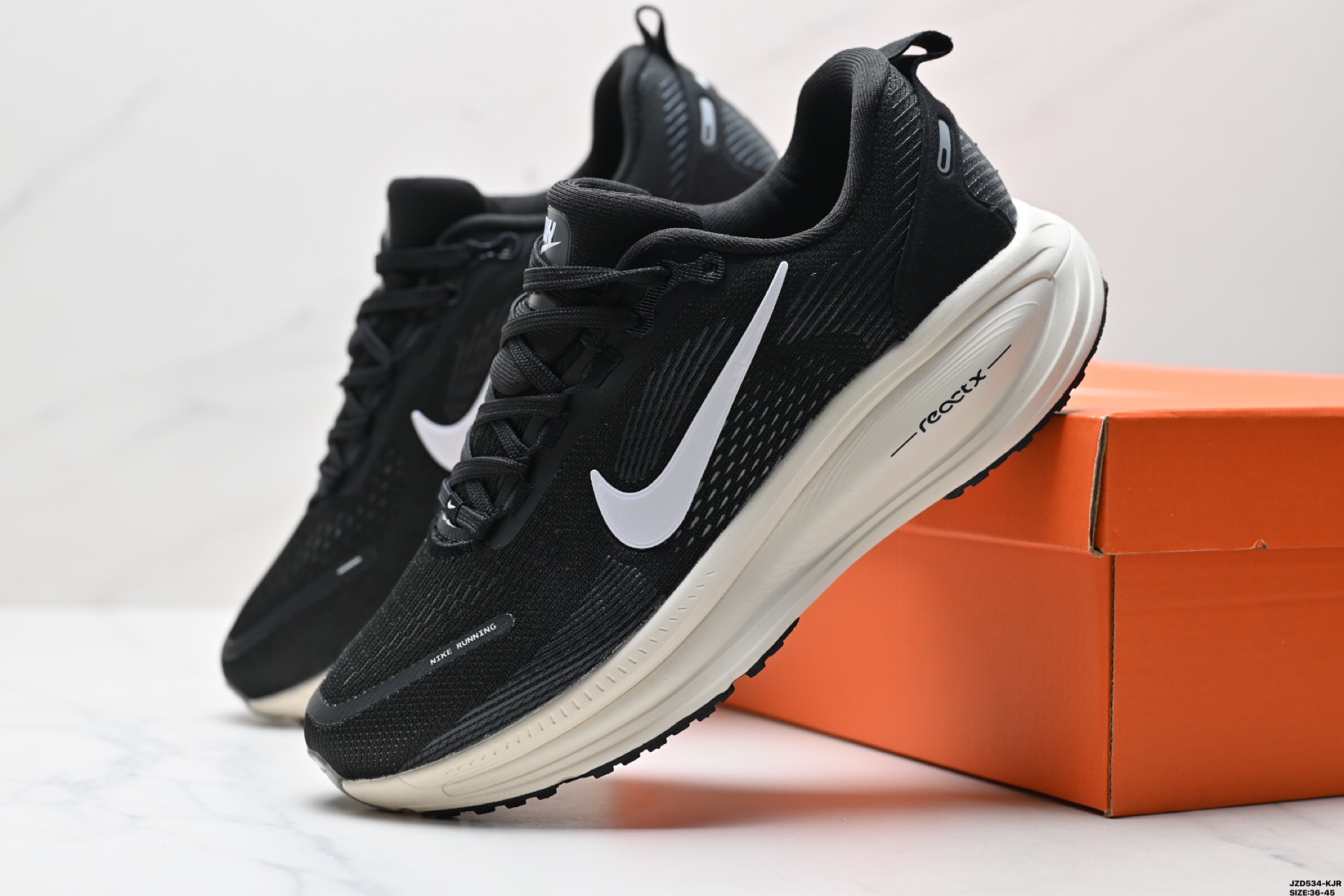 48$ dh Nike VOMERO 18 size 36-45 52146034389 DC321 gallery