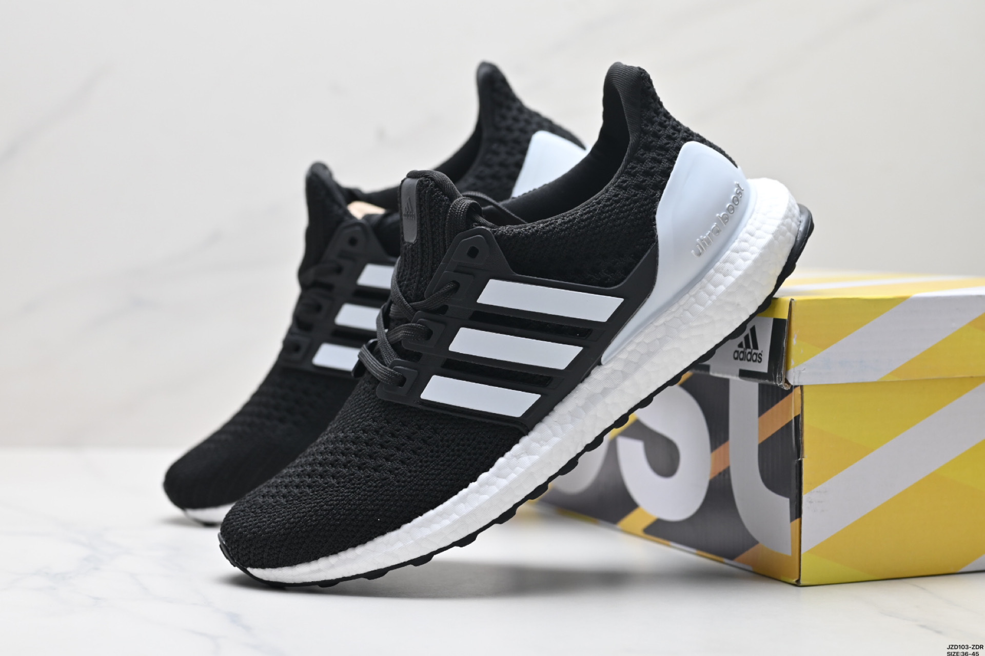 48$ dh Top Quality Adidas Ultraboost Light size 36-45 92645034387 DK828 gallery