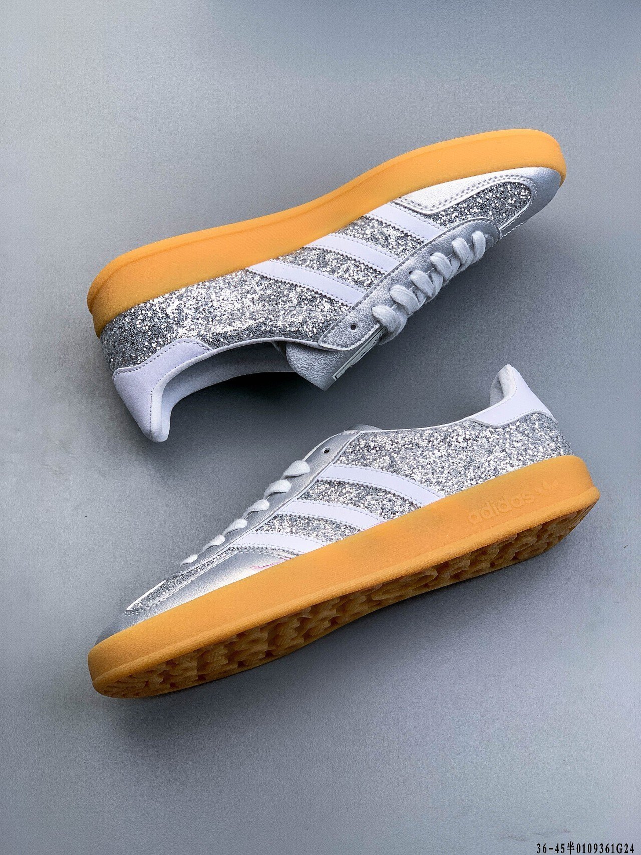 49$ Adidas Gazelle size 35.5-45 half 526400 QE8 gallery