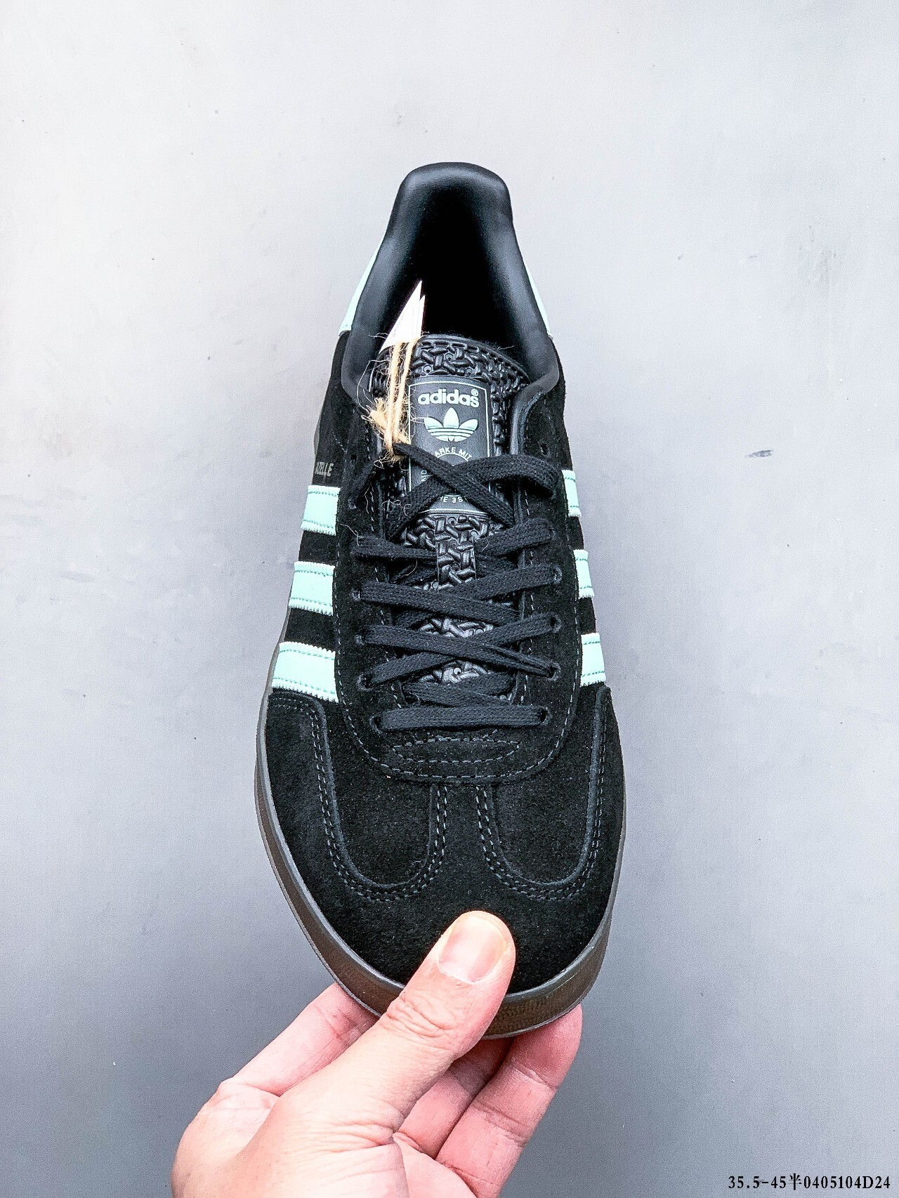 49$ Adidas Gazelle size 36-45 half 422460 QT364 gallery