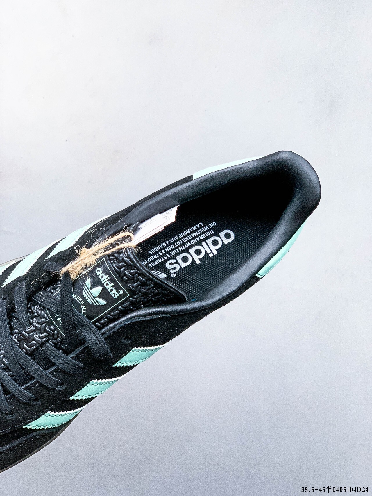 49$ Adidas Gazelle size 36-45 half 422460 QT364 gallery