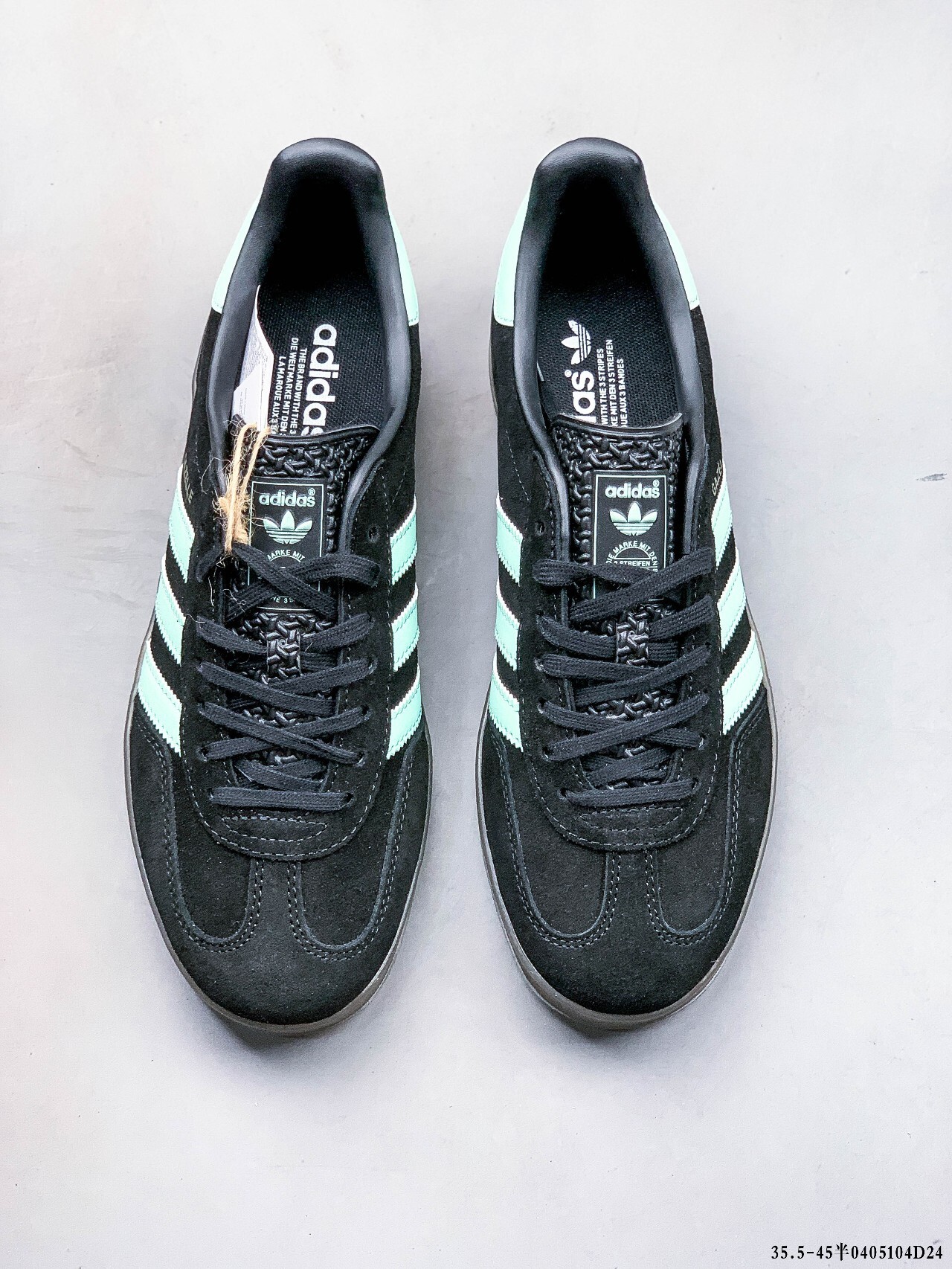 49$ Adidas Gazelle size 36-45 half 422460 QT364 gallery