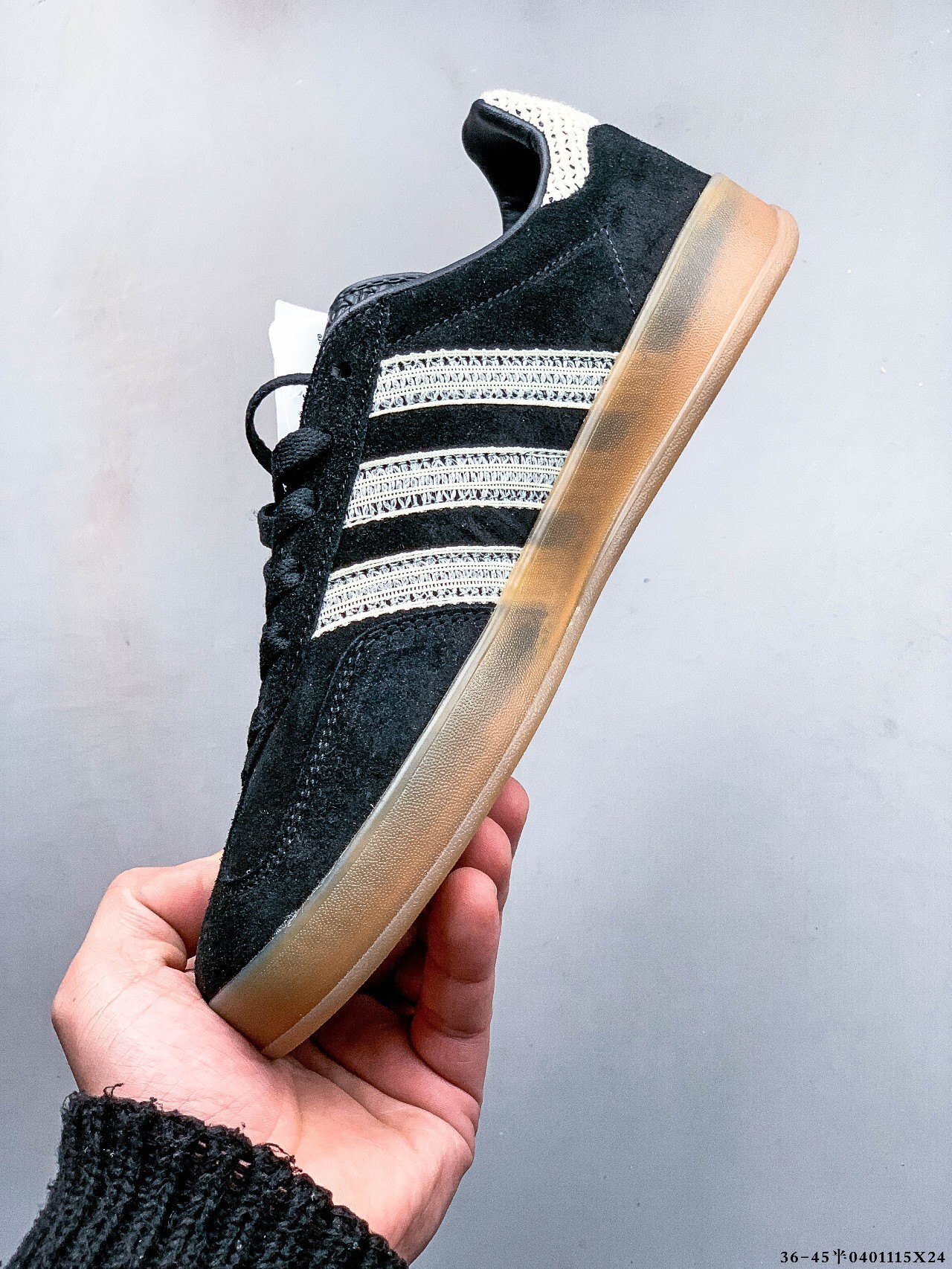 49$ Adidas Gazelle size 36-45 half 623480 QT366 gallery