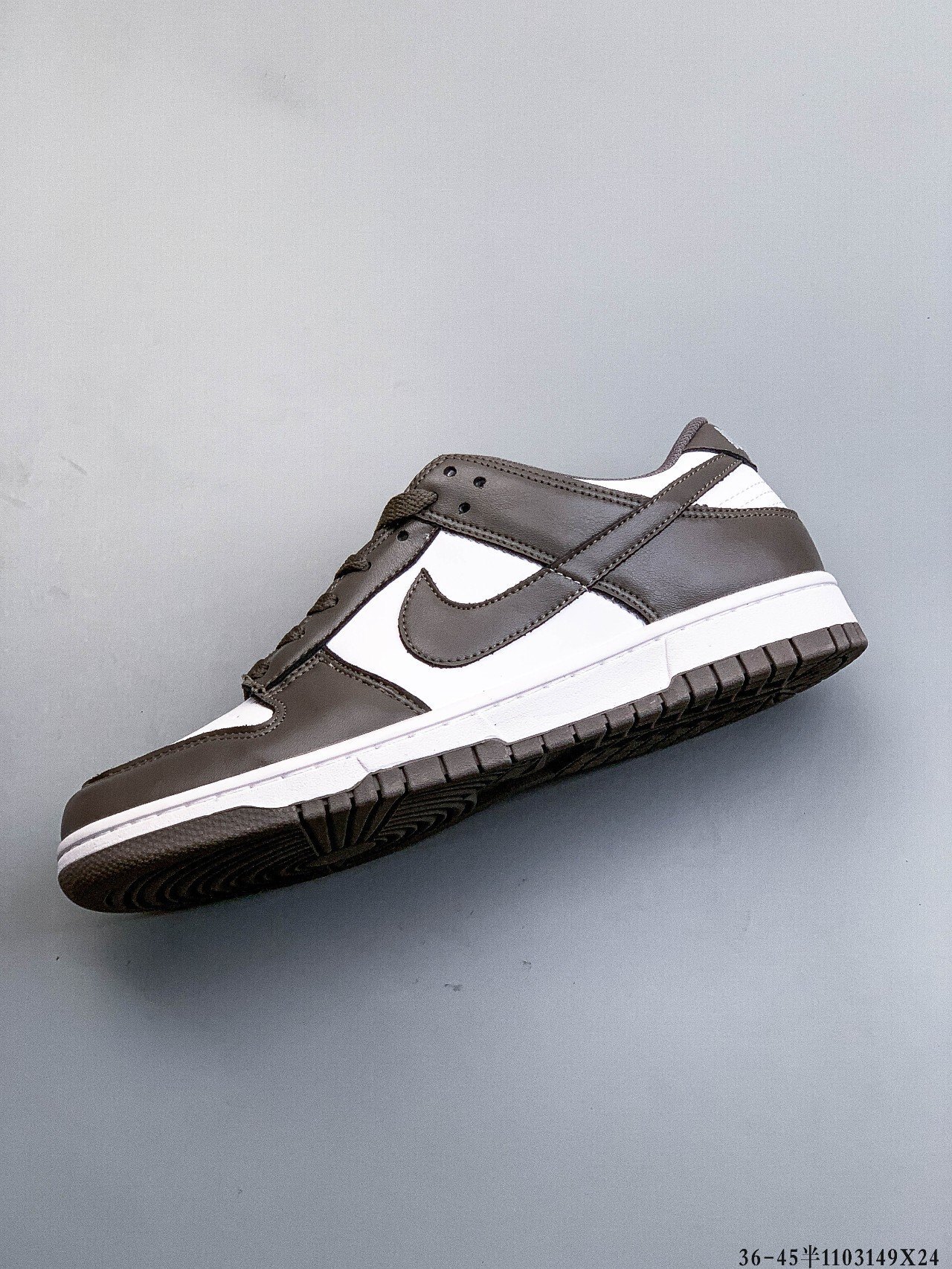 49$ NIKE SB DUNK LOW PRO Leather Size 36-45 half 323400 PM59 gallery