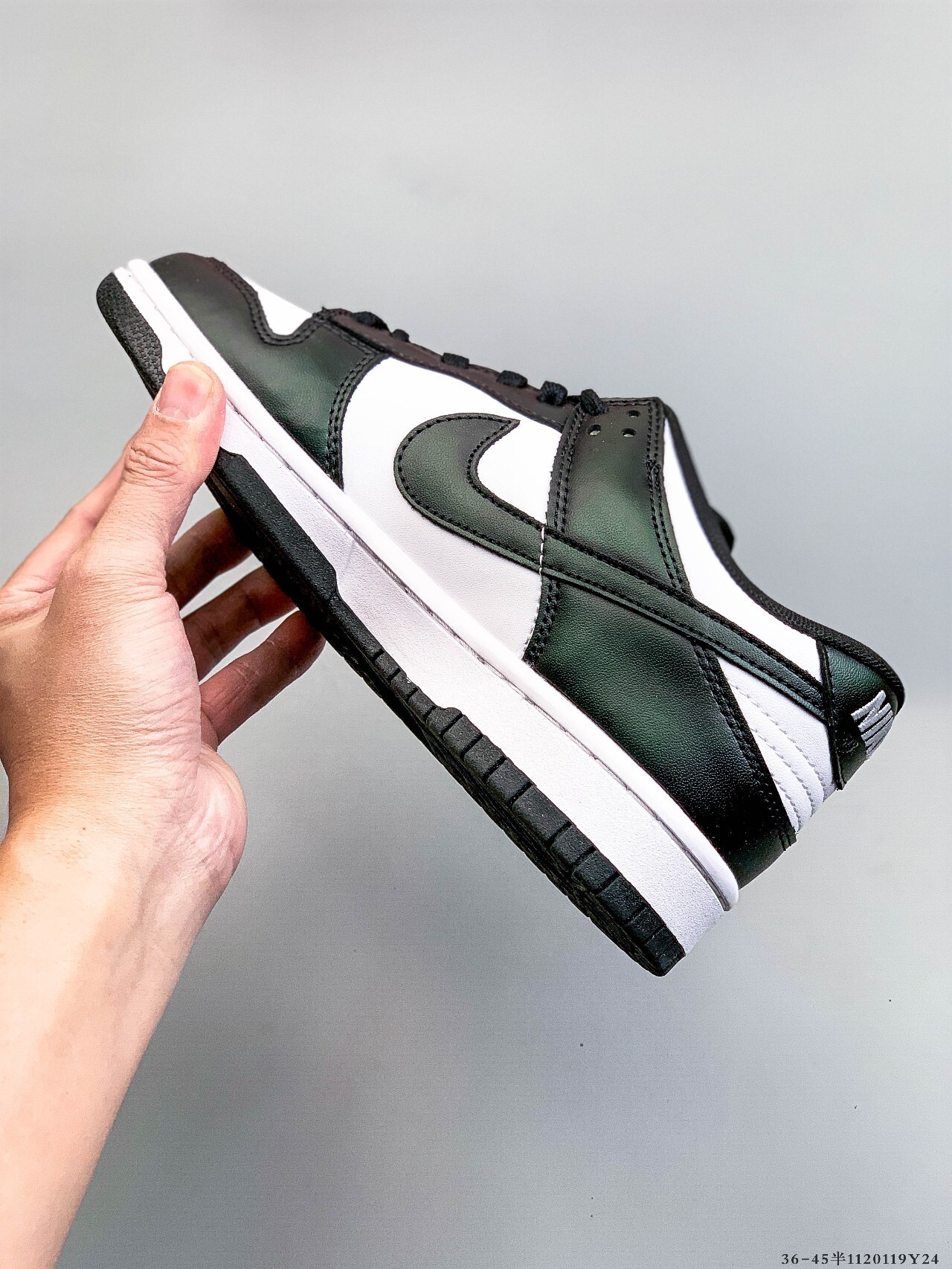 49$ NIKE SB DUNK LOW PRO Leather Size 36-45 half 420460 PM60 gallery