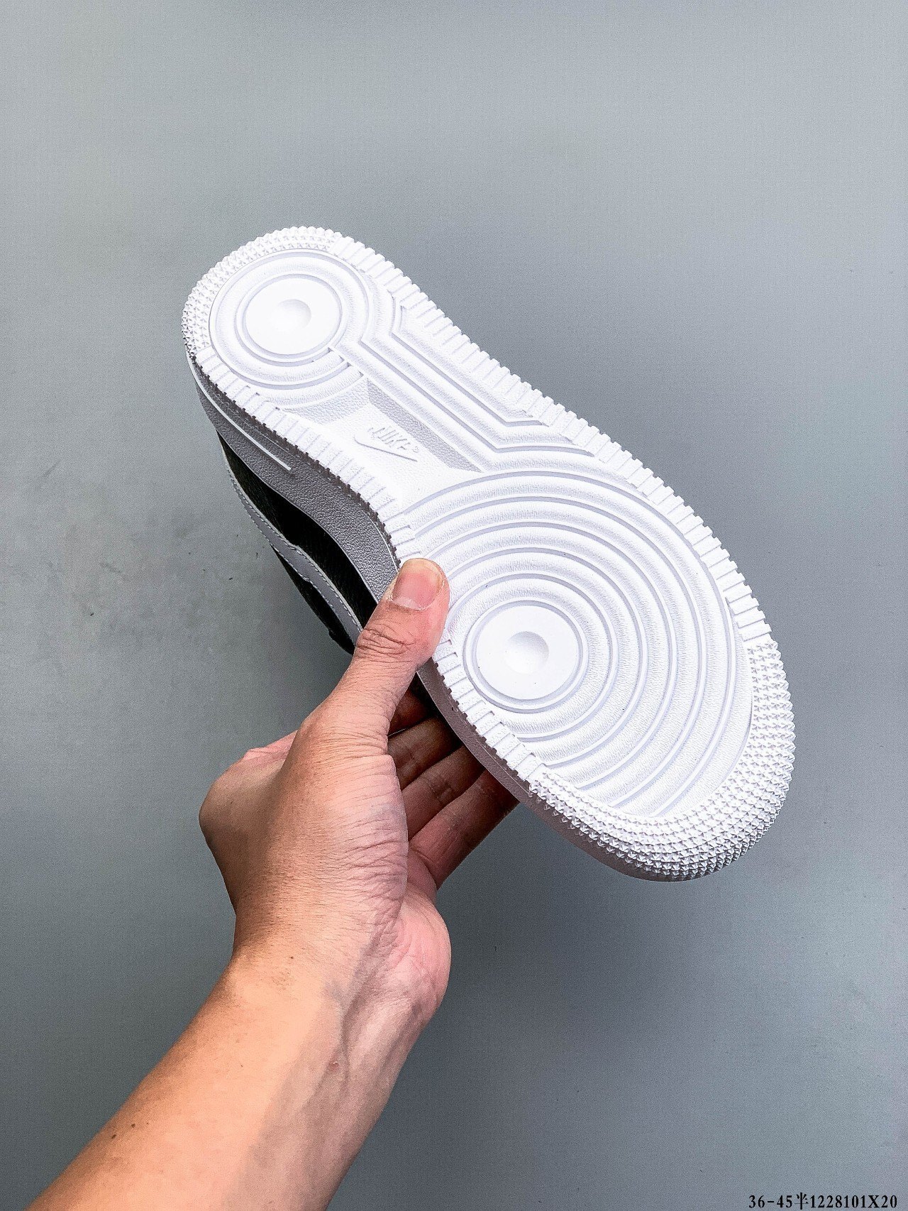 49$ Nike Air Force 1 Low Size 36-45 half 929020 QT1668 gallery