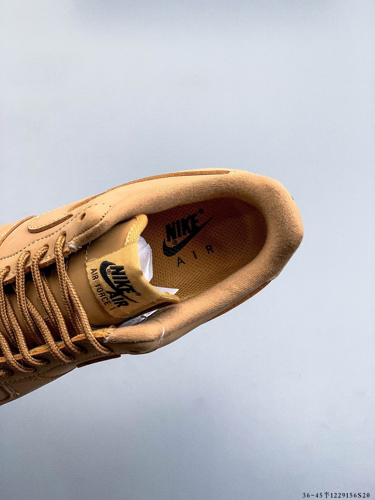 49$ Nike Air Force 1 Low Size 36-45 half 929020 QT1668 gallery