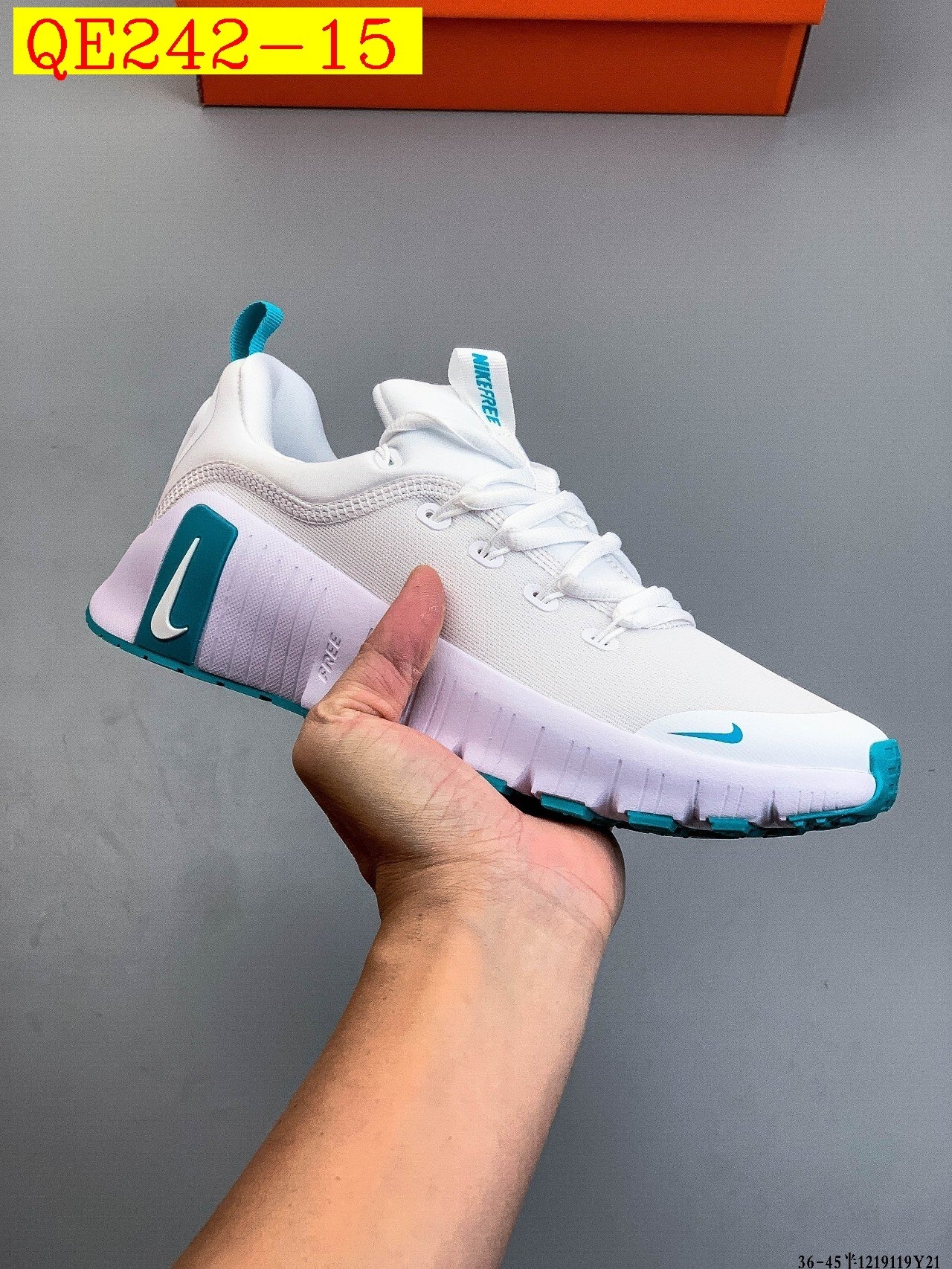 49$ Nike Free Metcon 6 size 36-45 half 326110 QE242 gallery