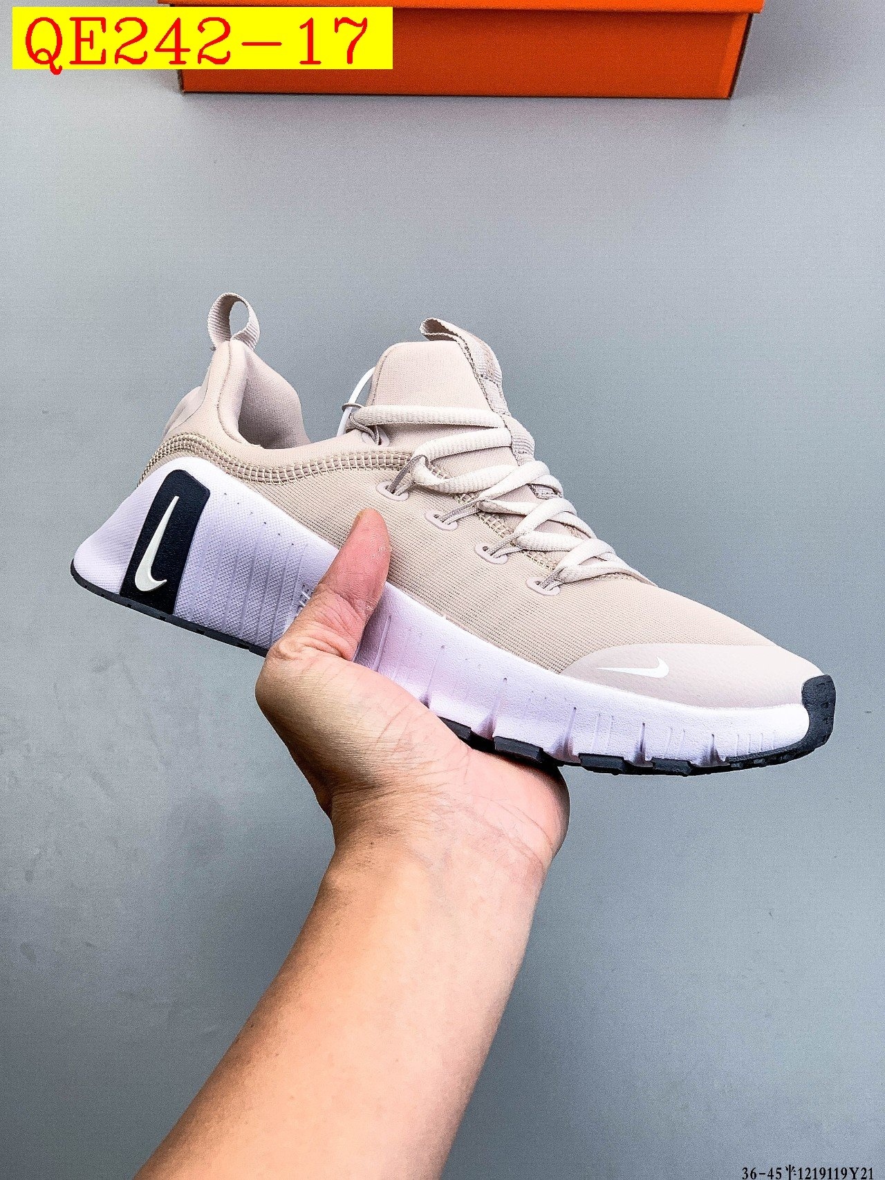 49$ Nike Free Metcon 6 size 36-45 half 326110 QE242 gallery