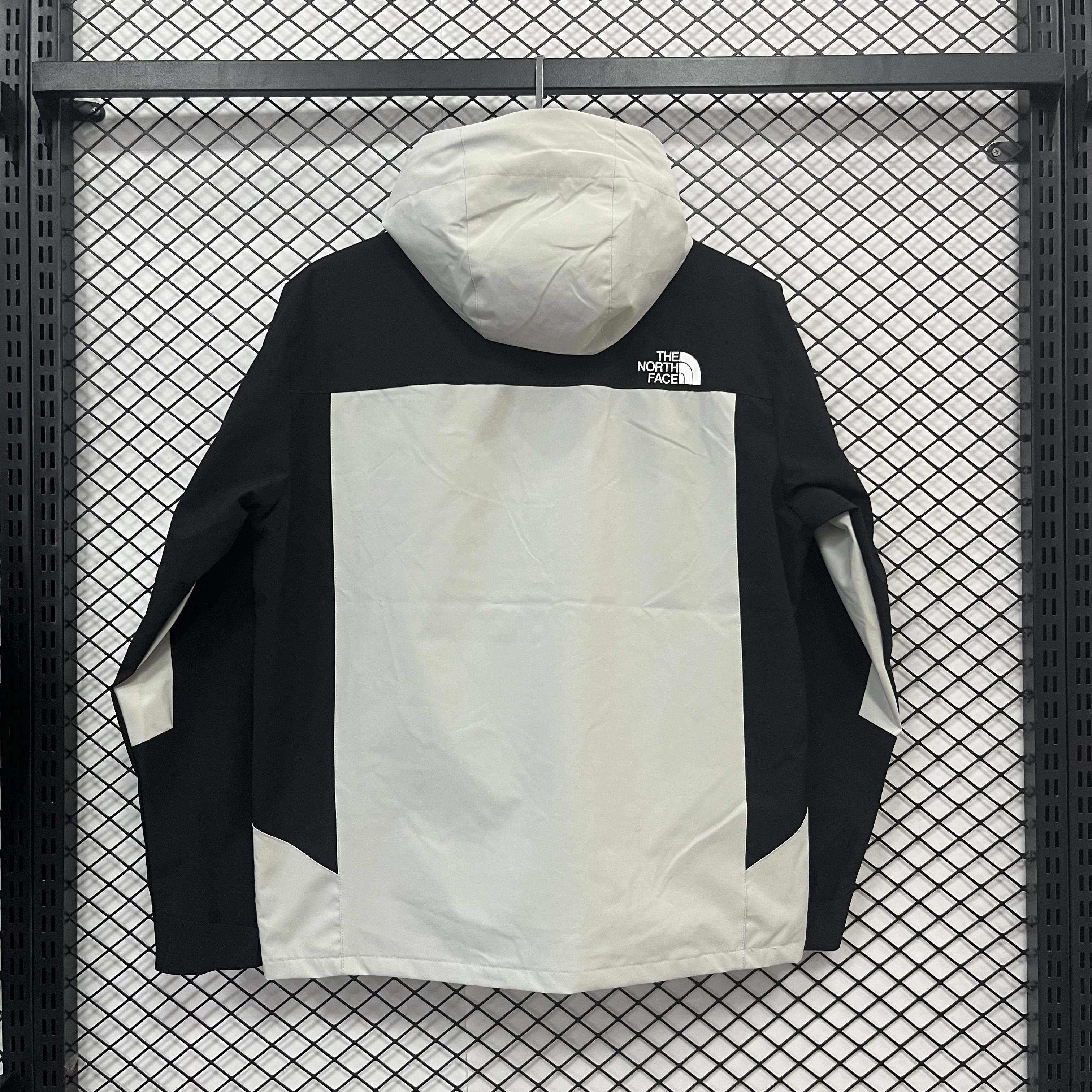 49$ The North Face jacket Size M-4XL 726290 YNY50 gallery