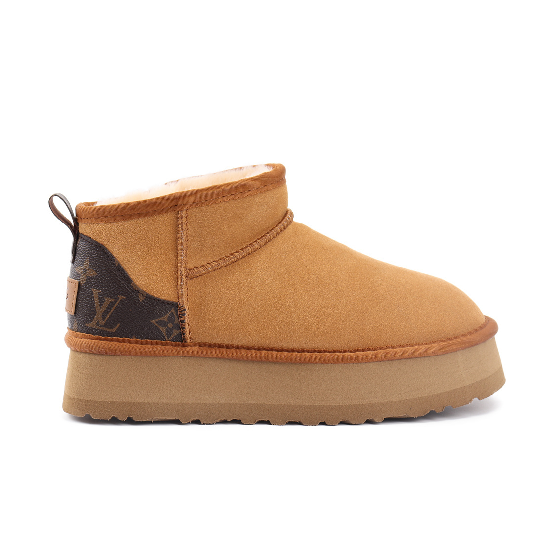 49$ UGG size 34-43 929240 MG324 gallery