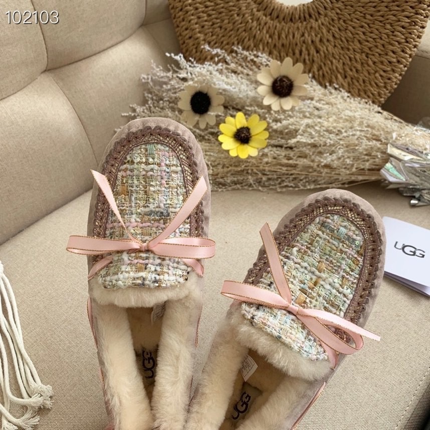 49$ UGG size 35-44 828400 SG432 gallery