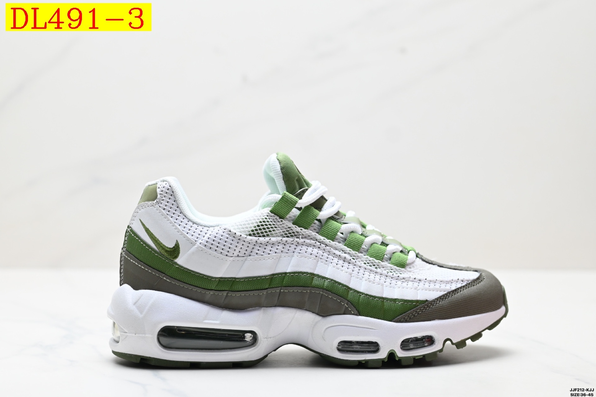 dh NIKE AIR MAX 95 size 36 45 72436034494 DL491 gallery
