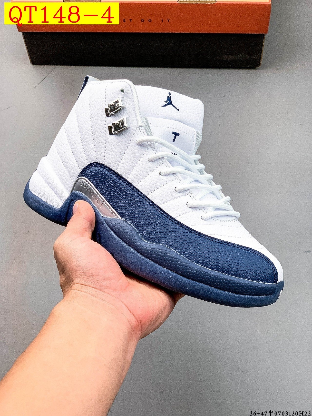 50$ Air Jordan 12 Retro size 36-45 half 828220 QT148 gallery