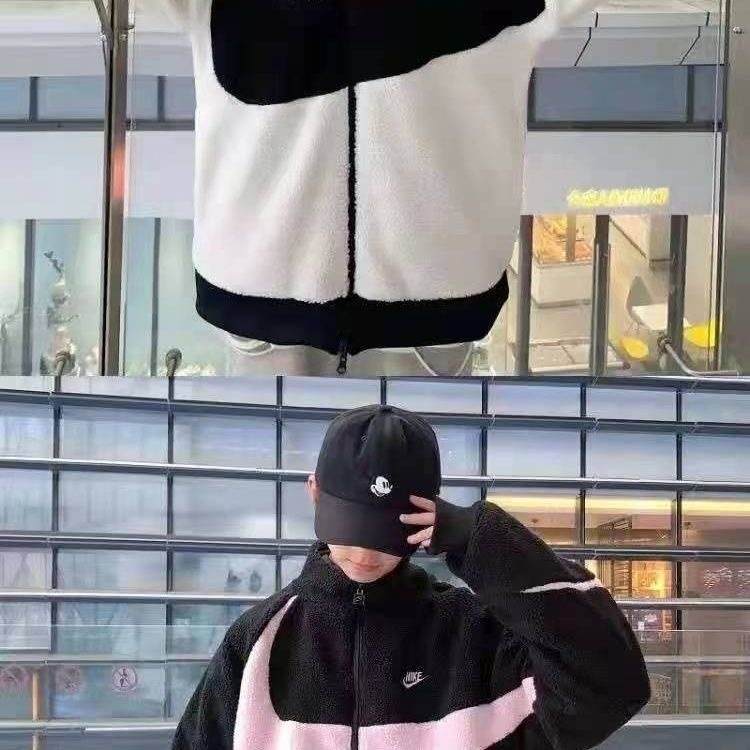 50$ Nike Jacket Size S-3XL 323260 SY477 gallery