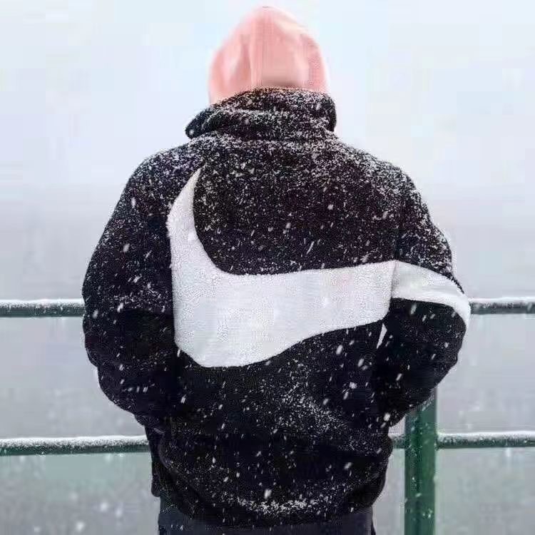 50$ Nike Jacket Size S-3XL 323260 SY477 gallery