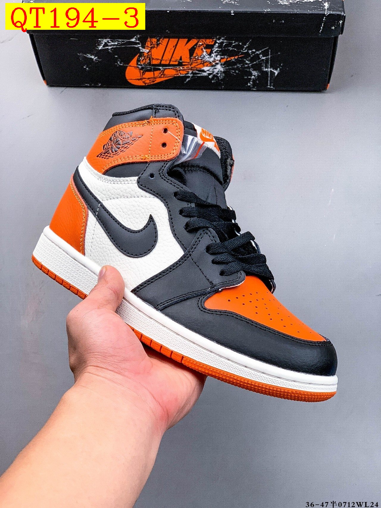 50$ Top Quality NIKE AIR JORDAN LOW 1 size 36-45 half 225400 QT194 gallery