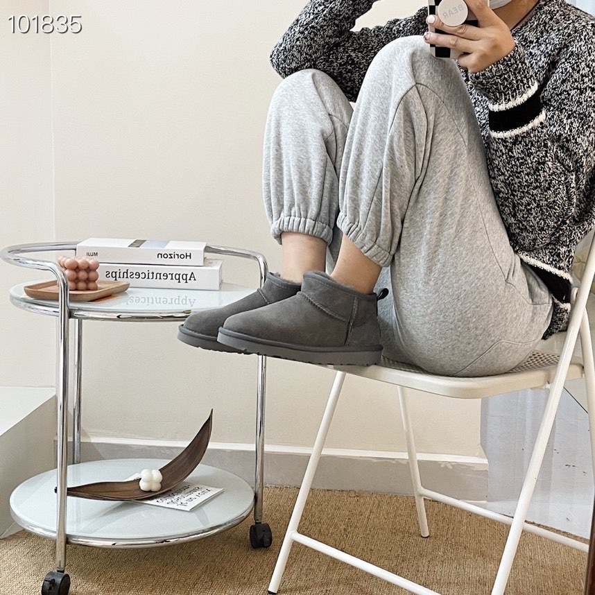 50$ UGG size 36-45 821400 SG328 gallery