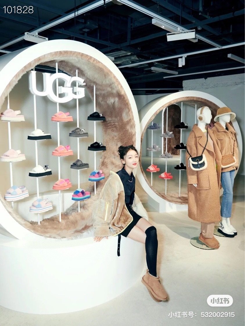 50$ UGG size 36-45 821400 SG328 gallery