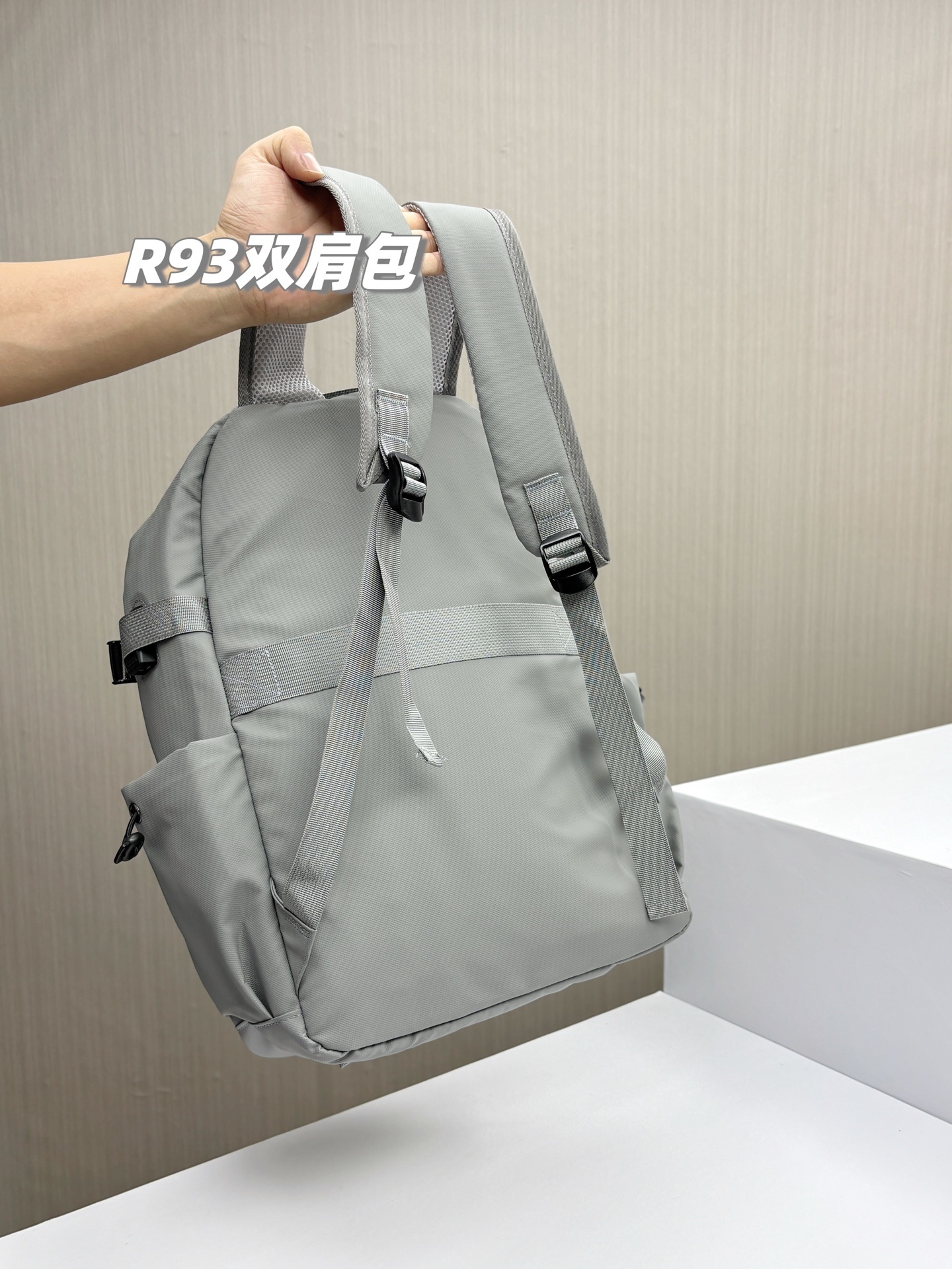 50$ lululemon BAG SIZE 44X30X13 CM 023400 RCY36 gallery