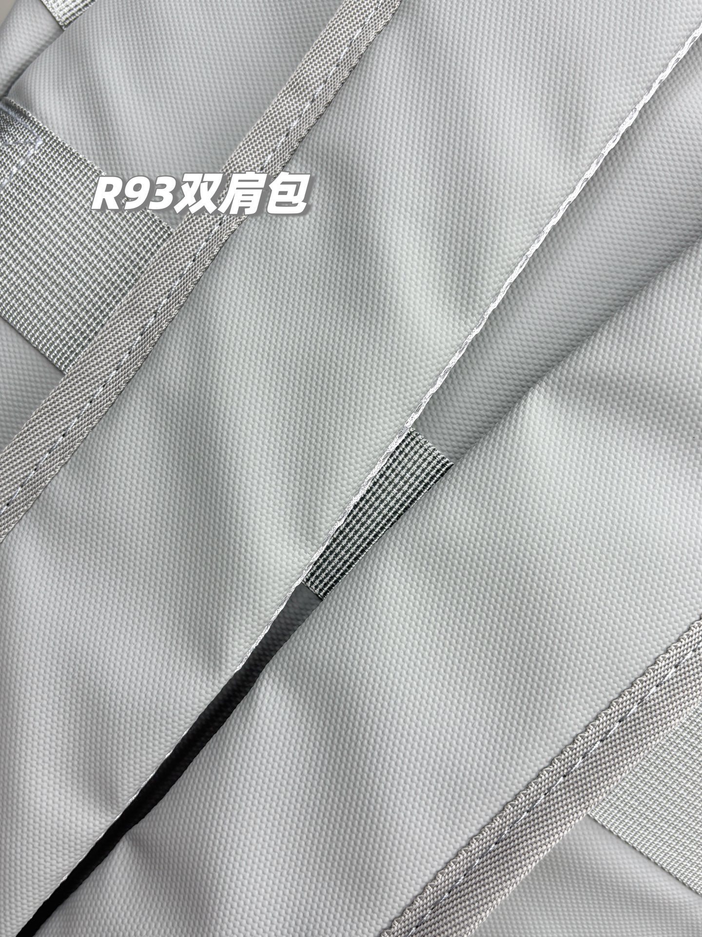 50$ lululemon BAG SIZE 44X30X13 CM 023400 RCY36 gallery