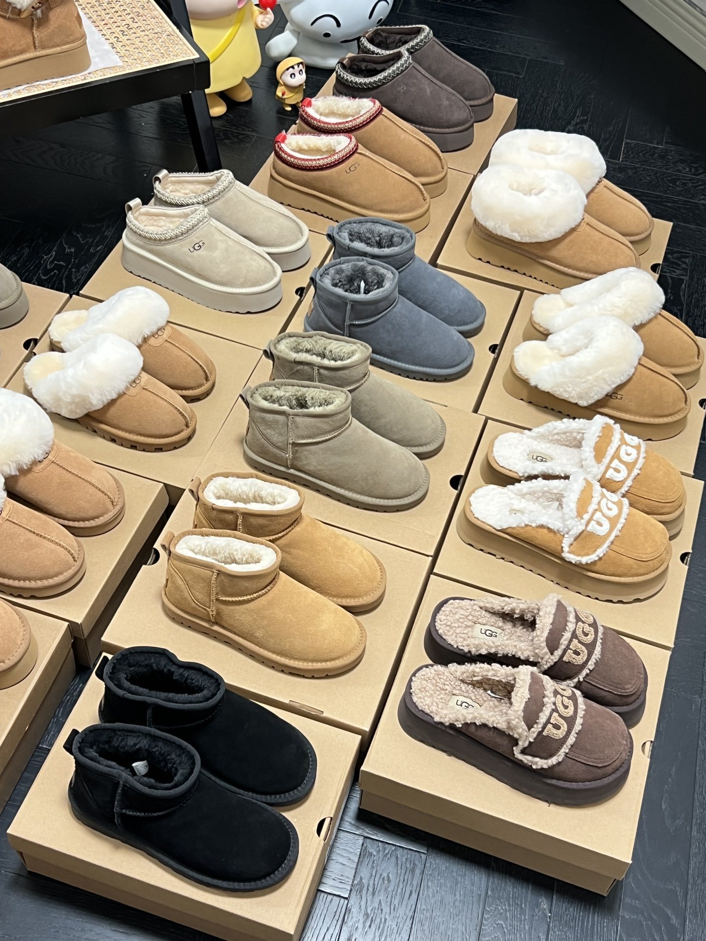 50$ new_dh Top Quality UGG Boot Leather Wool Size 35-40 52251035964 JDS324 gallery