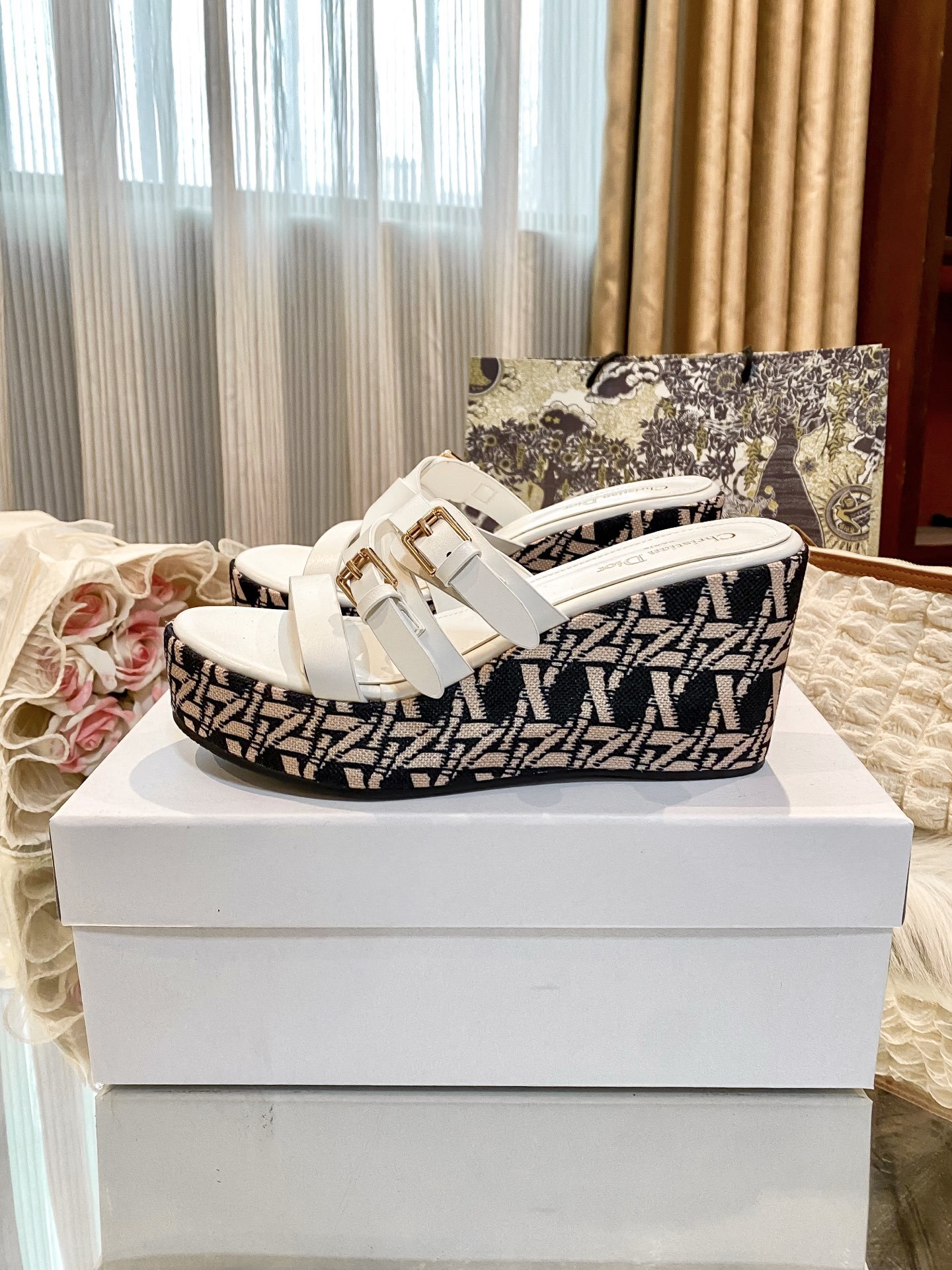 51$ Dior size 34-41 925310 MJK12 gallery