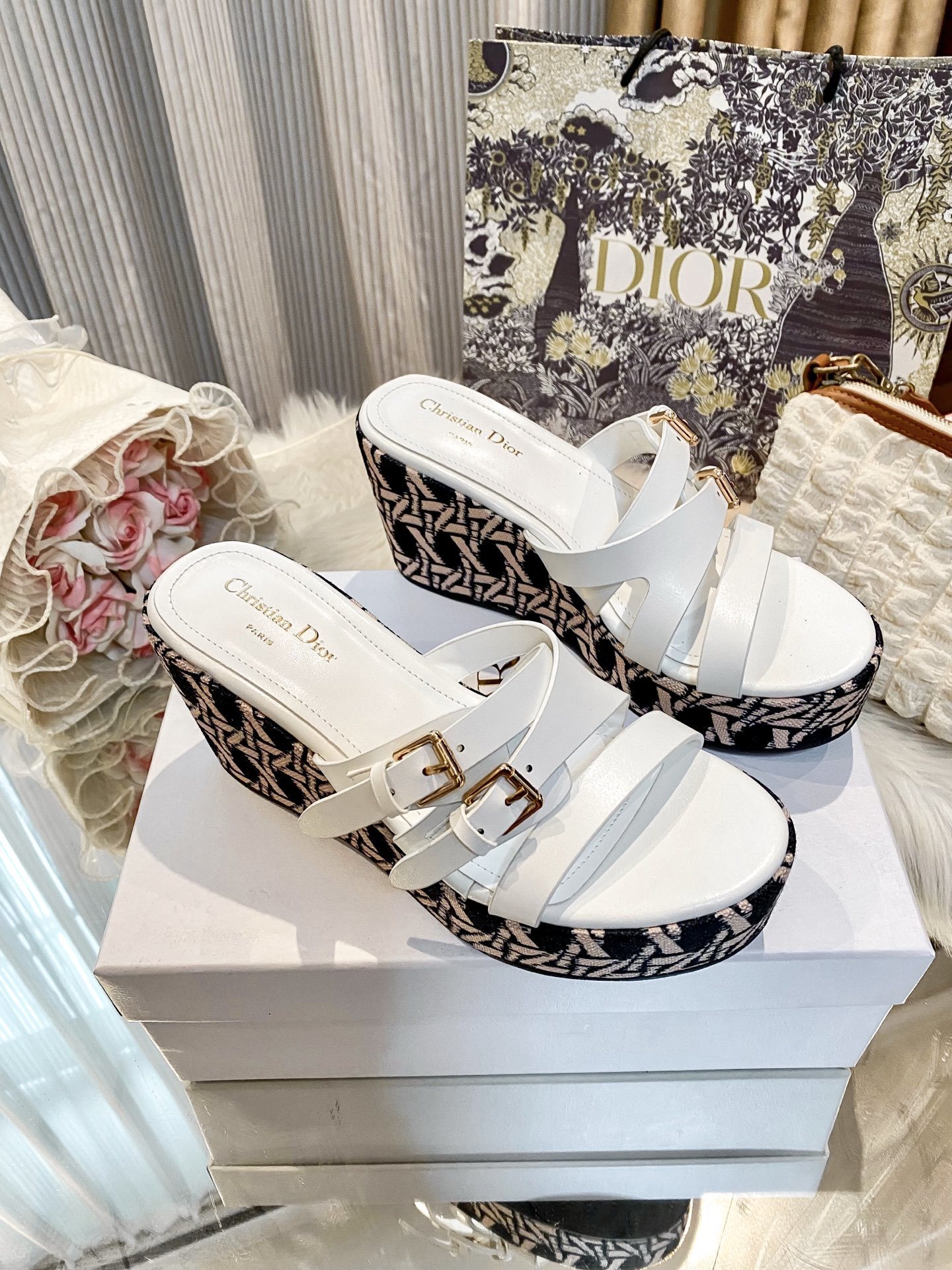 51$ Dior size 34-41 925310 MJK12 gallery