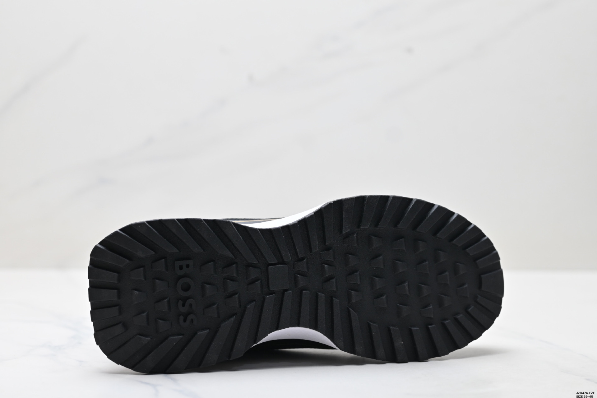 51$ HUGO BOSS Size 39-45 521490 QB74 gallery