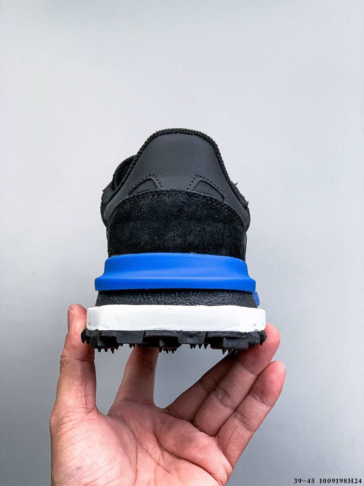 51$ LACOSTE Shoes Size 36-45 723400 QT1258 gallery