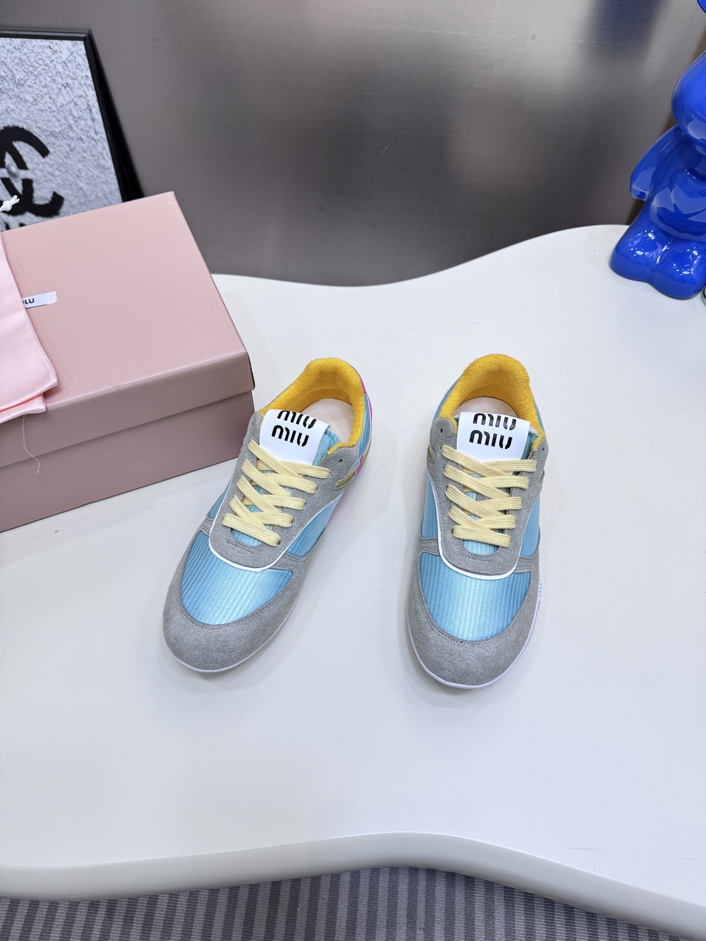 51$ Miu Miu Shoes top Leather Size 35-40 826690 MJL1012 gallery