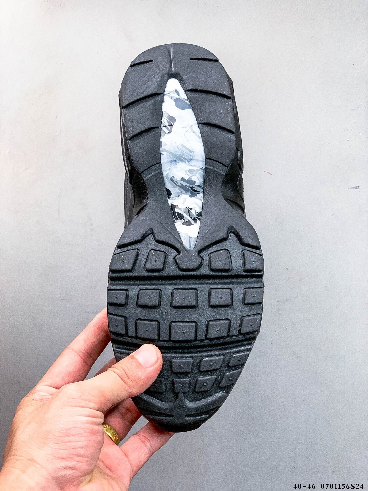 51$ NIKE AIR MAX 95 size 40-46 924410 QT270 gallery