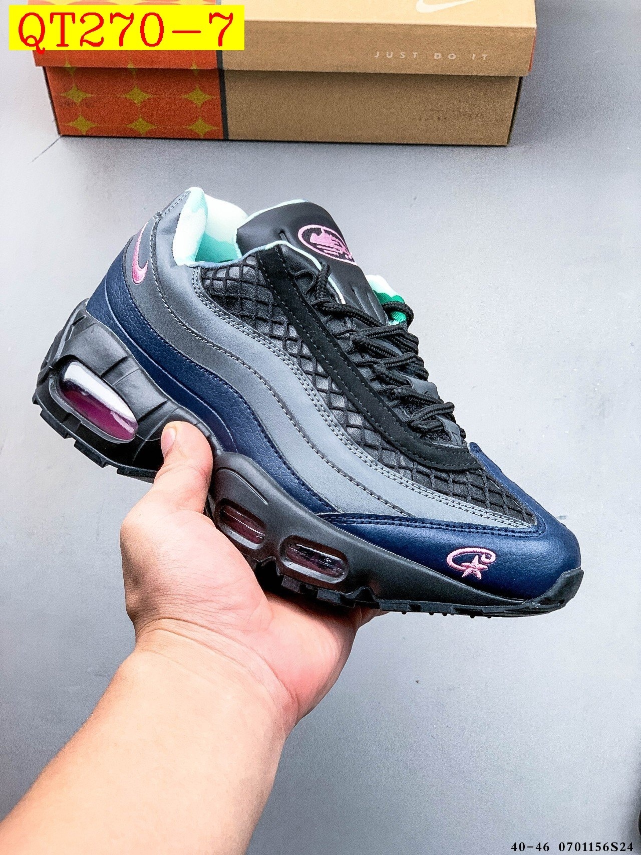 51$ NIKE AIR MAX 95 size 40-46 924410 QT270 gallery