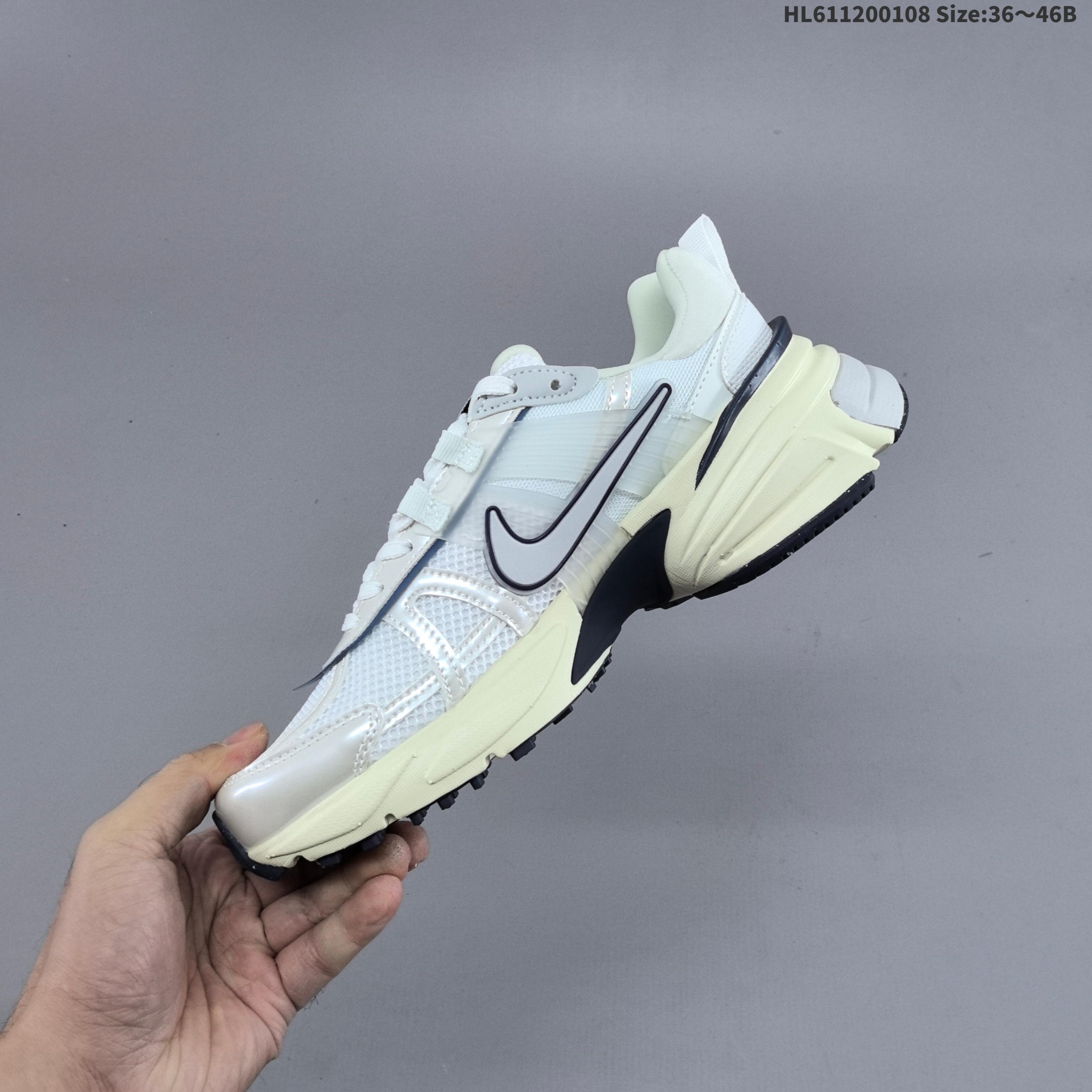 51$ Nike V2K Runtekk Size 36-45 126480 PM129 gallery