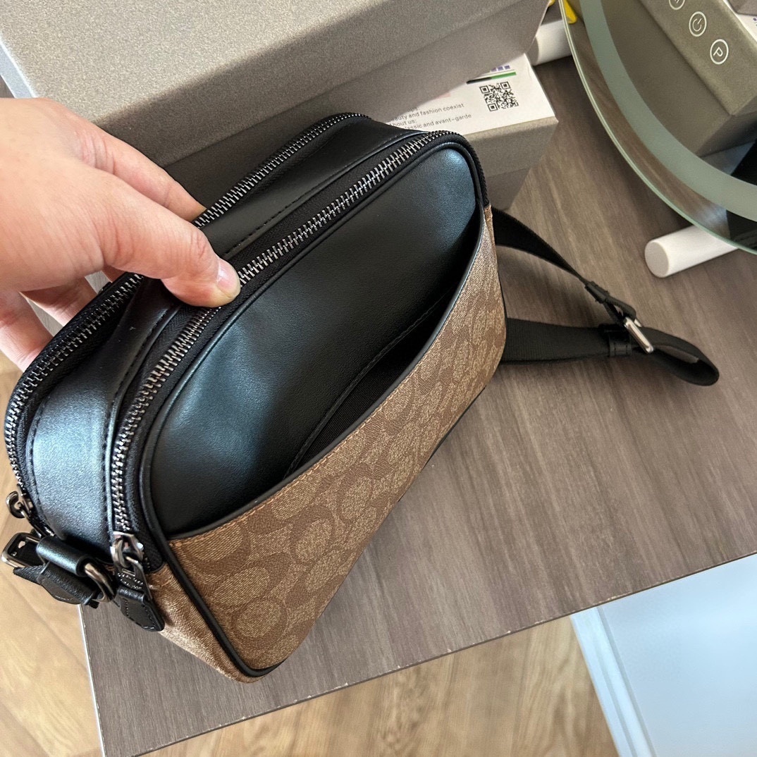 51$ dh Coach Graham Shoulder bag size 23x15 cm 93508035610 DX442 gallery