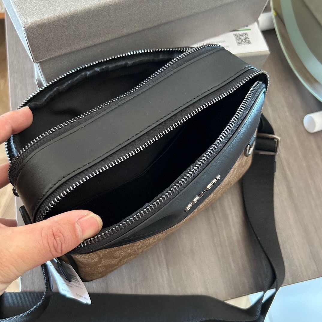 51$ dh Coach Graham Shoulder bag size 23x15 cm 93508035610 DX442 gallery