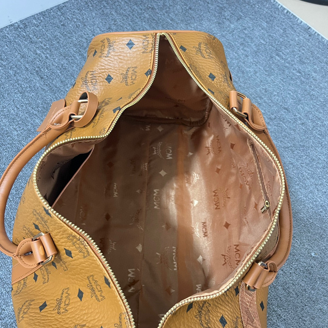 51$ dh LV 3829 Travelling bag size 43X29X22 cm 71452635514 DX558 gallery