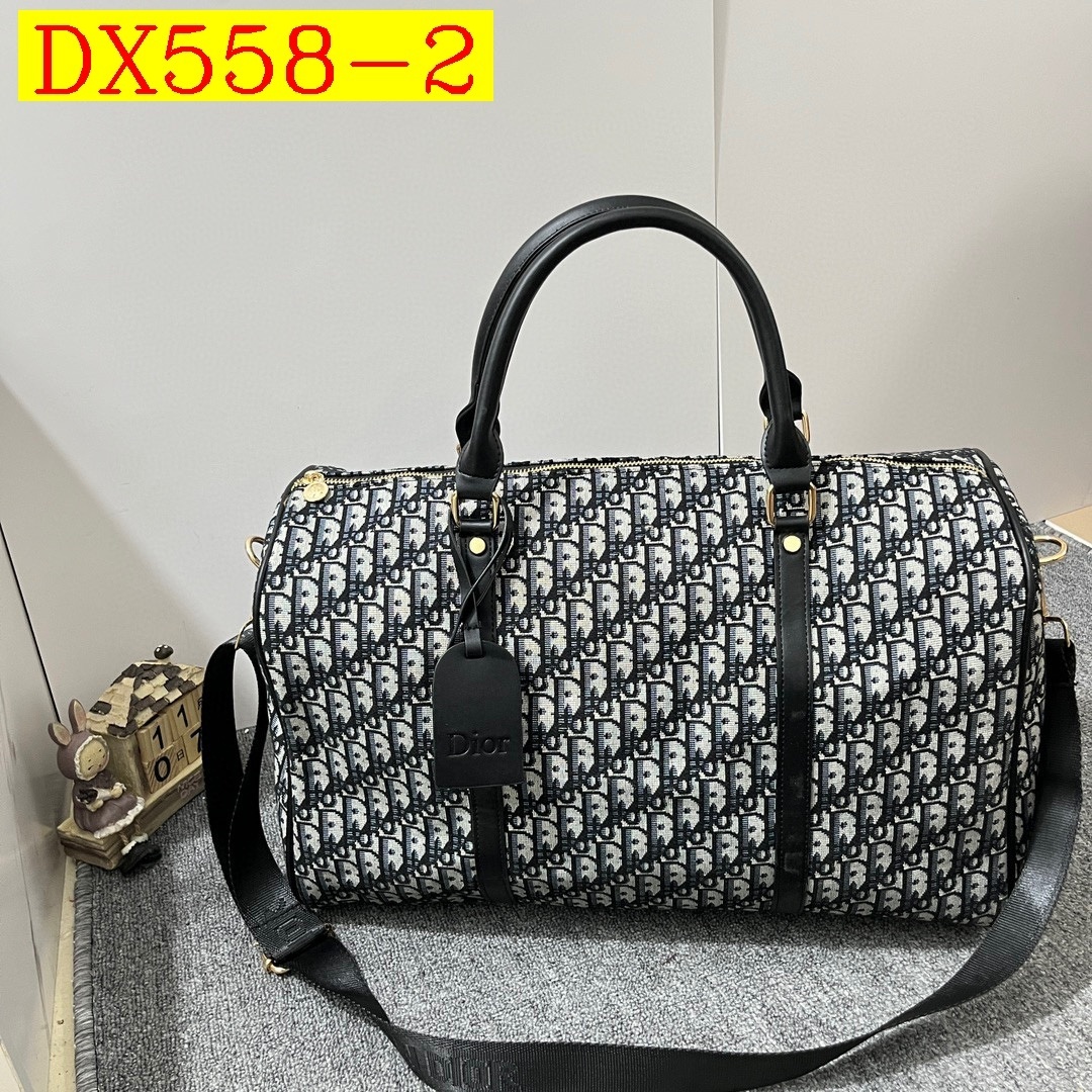 51$ dh LV 3829 Travelling bag size 43X29X22 cm 71452635514 DX558 gallery