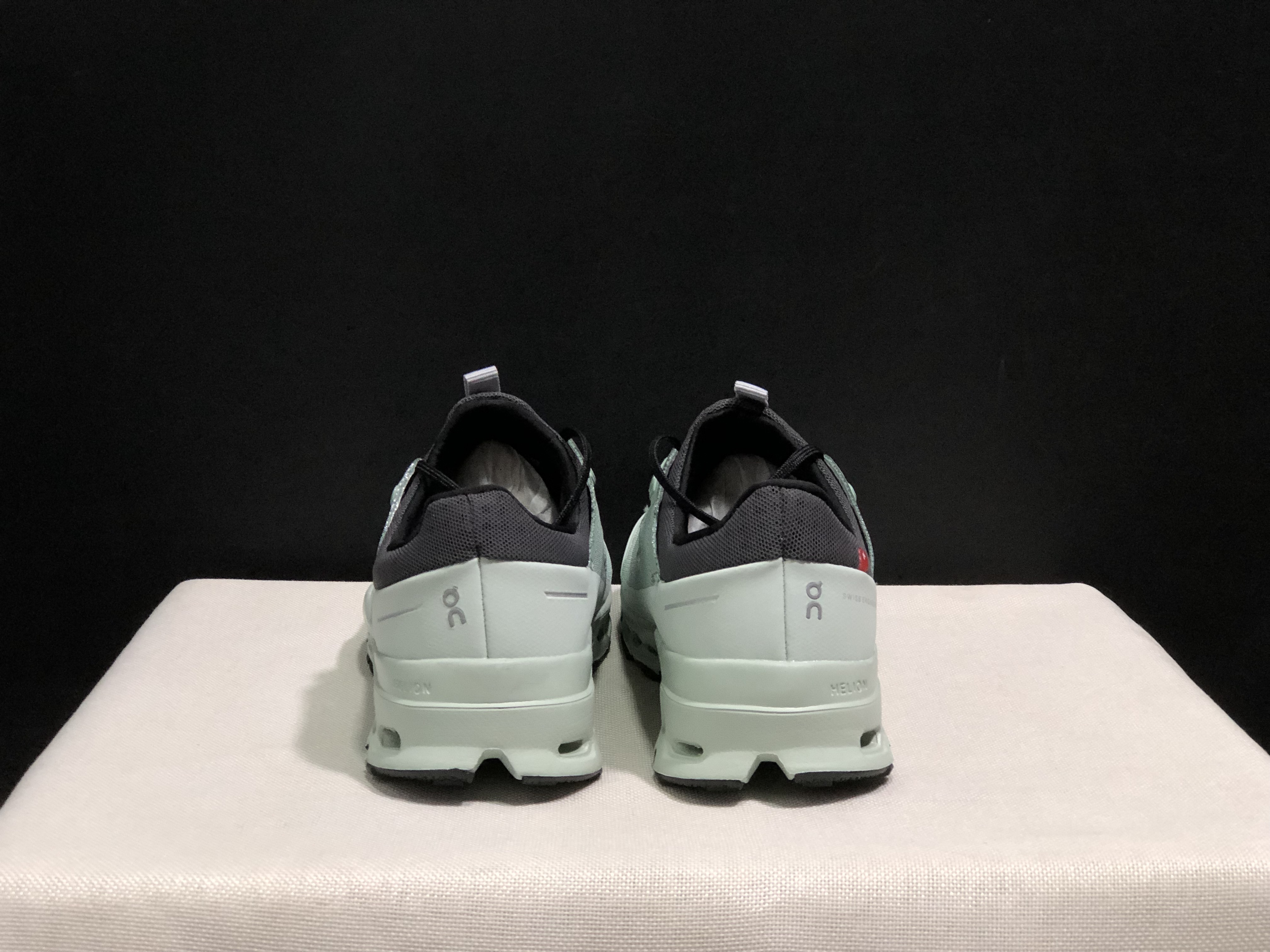 51$ dh On Cloud Ultra size 36-45 CD5 gallery