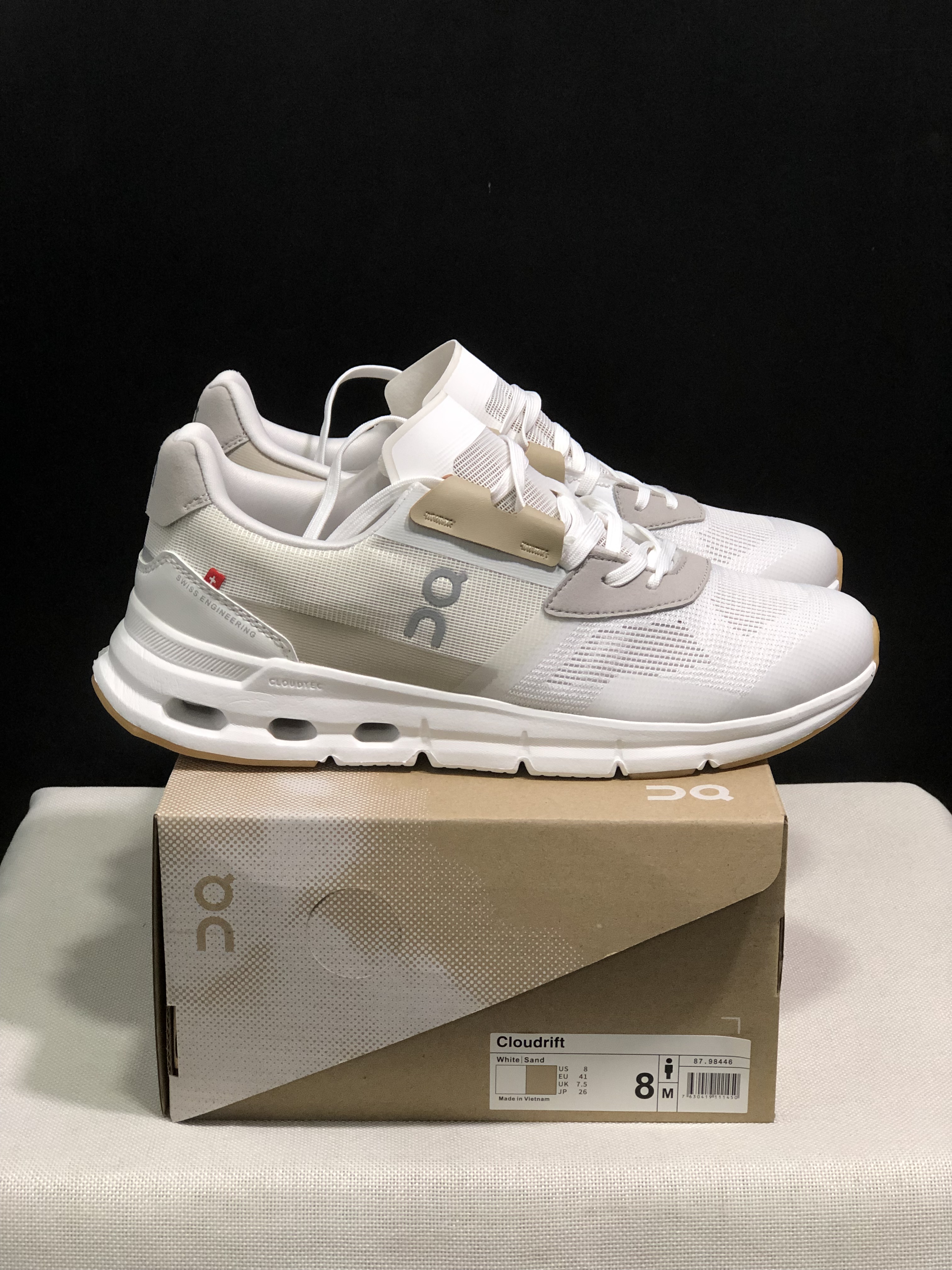 51$ dh On Cloudrift size 36-45 CD14 gallery