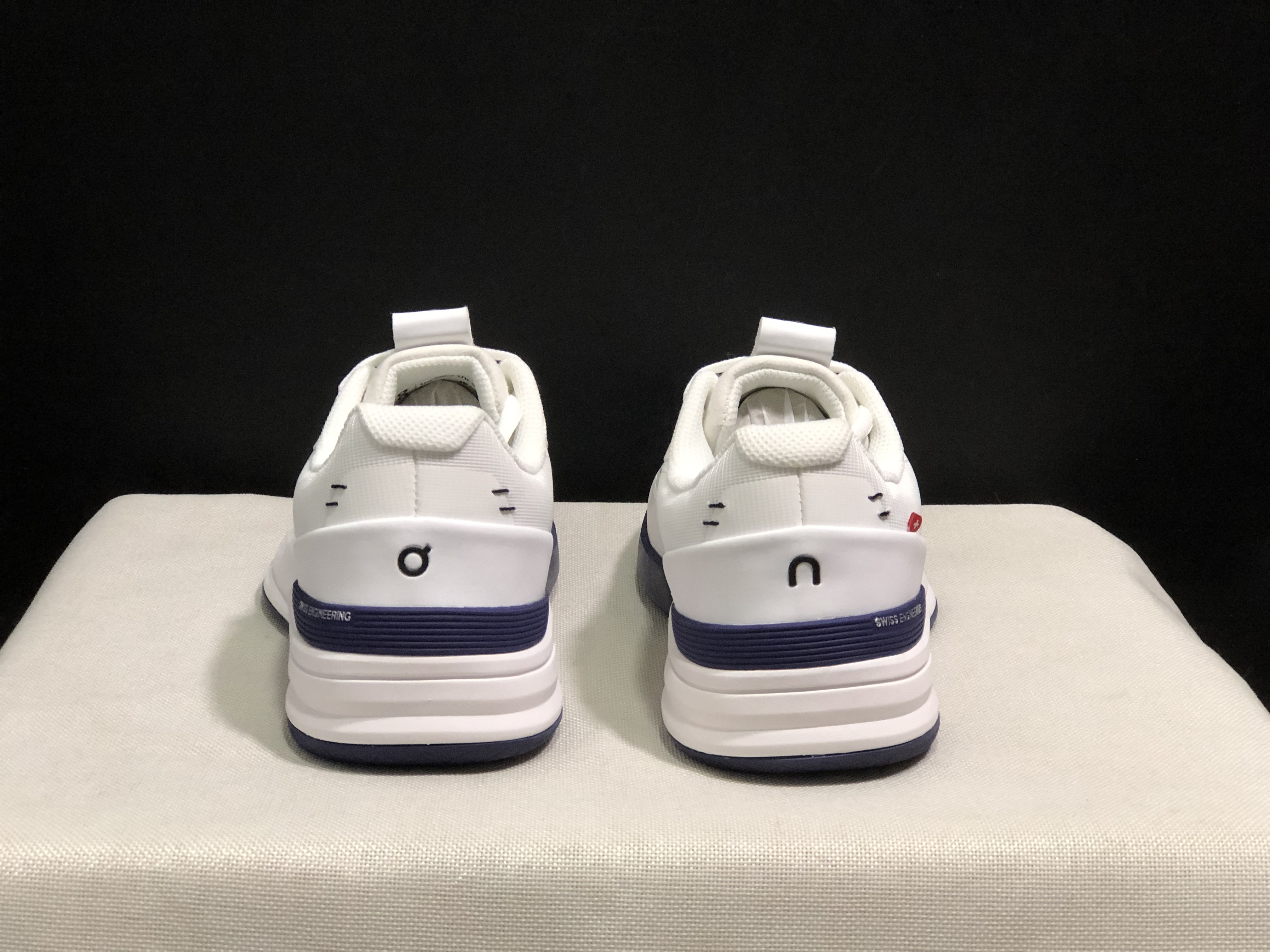 dh On The Roger Rro size 36 45 CD21 gallery