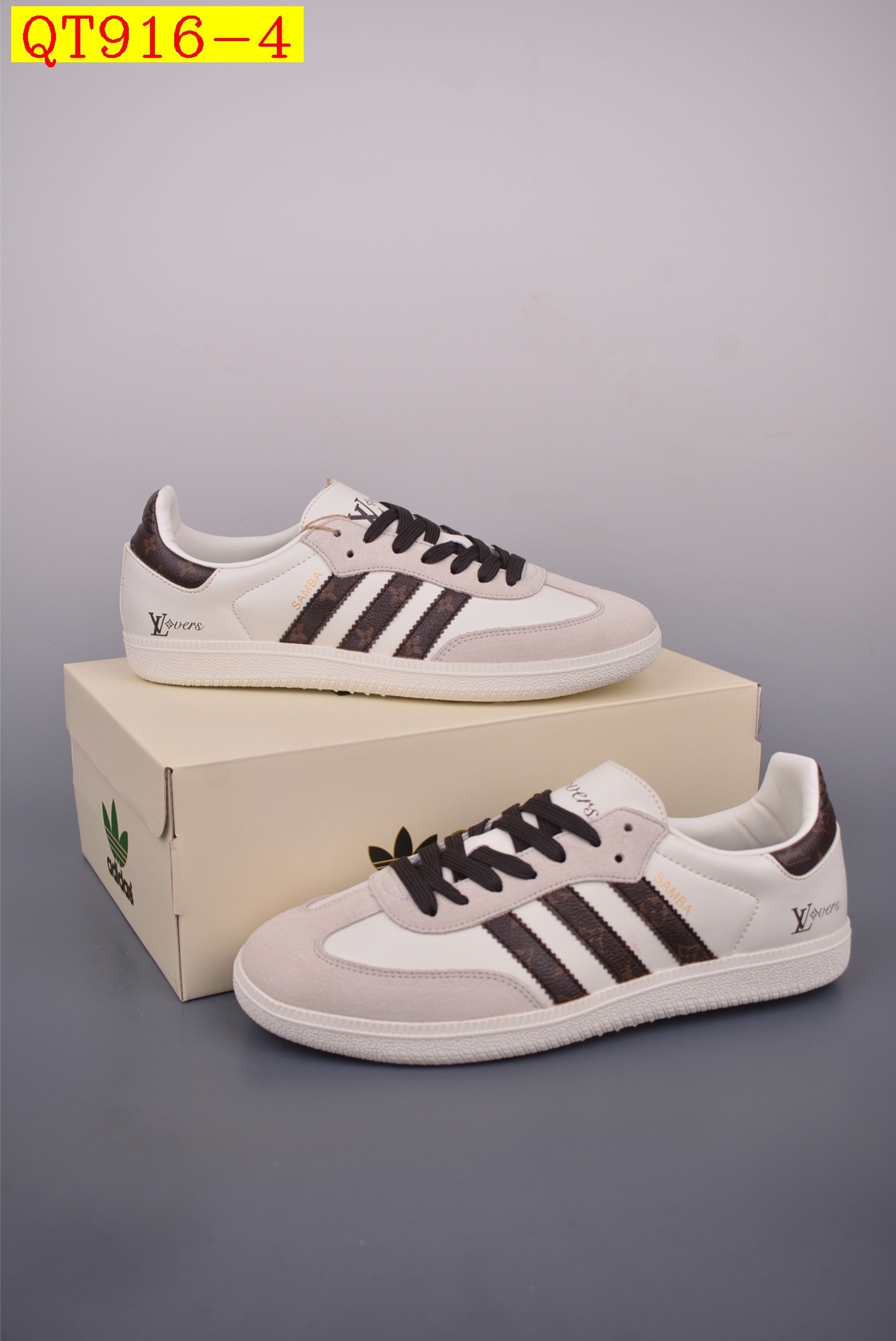 52$ Adidas Originals Samba OG Size 36-45 half 621870 QT916 gallery
