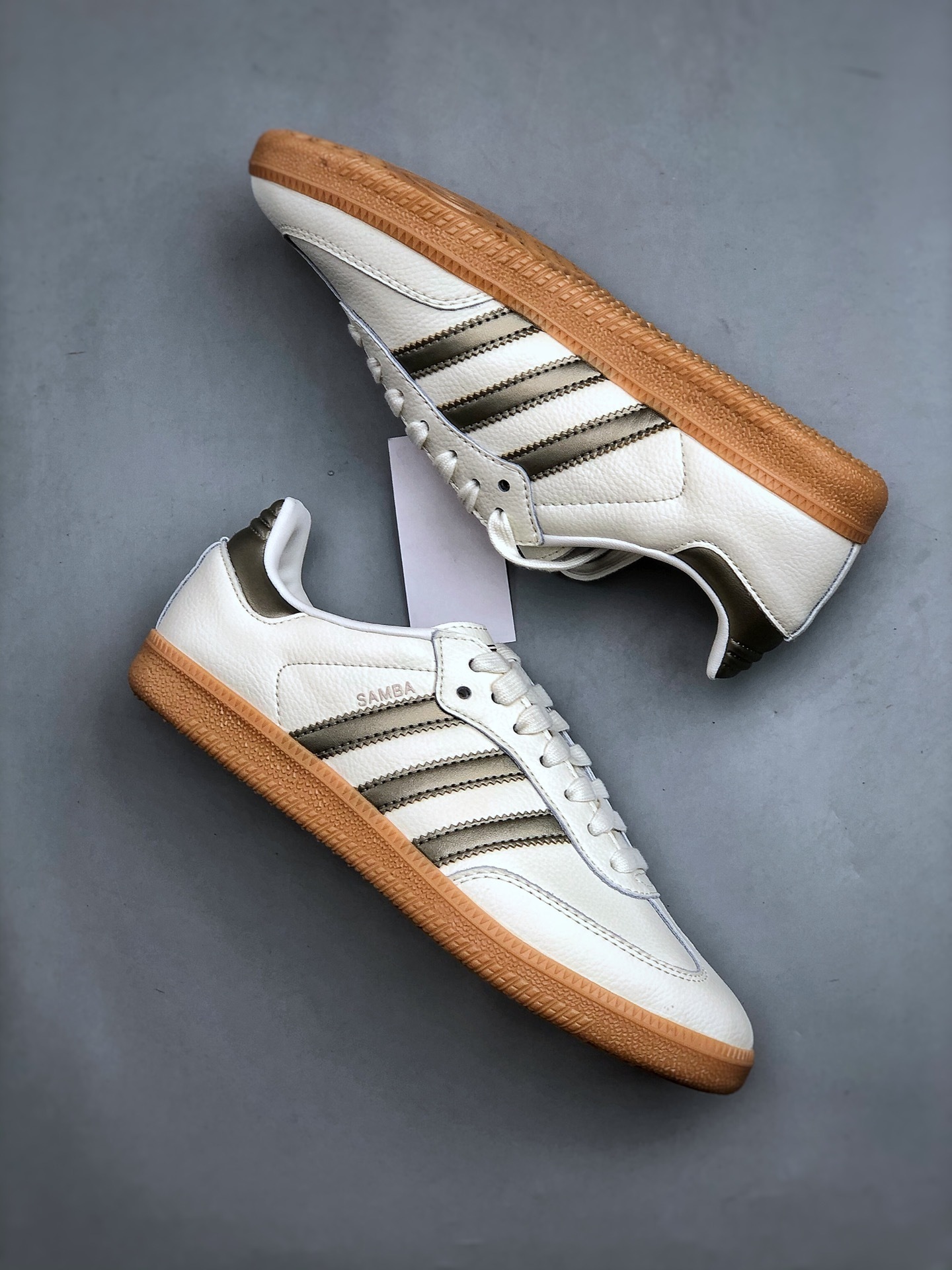 52$ Adidas Originals Samba OG Size 36-45 half 621870 QT916 gallery