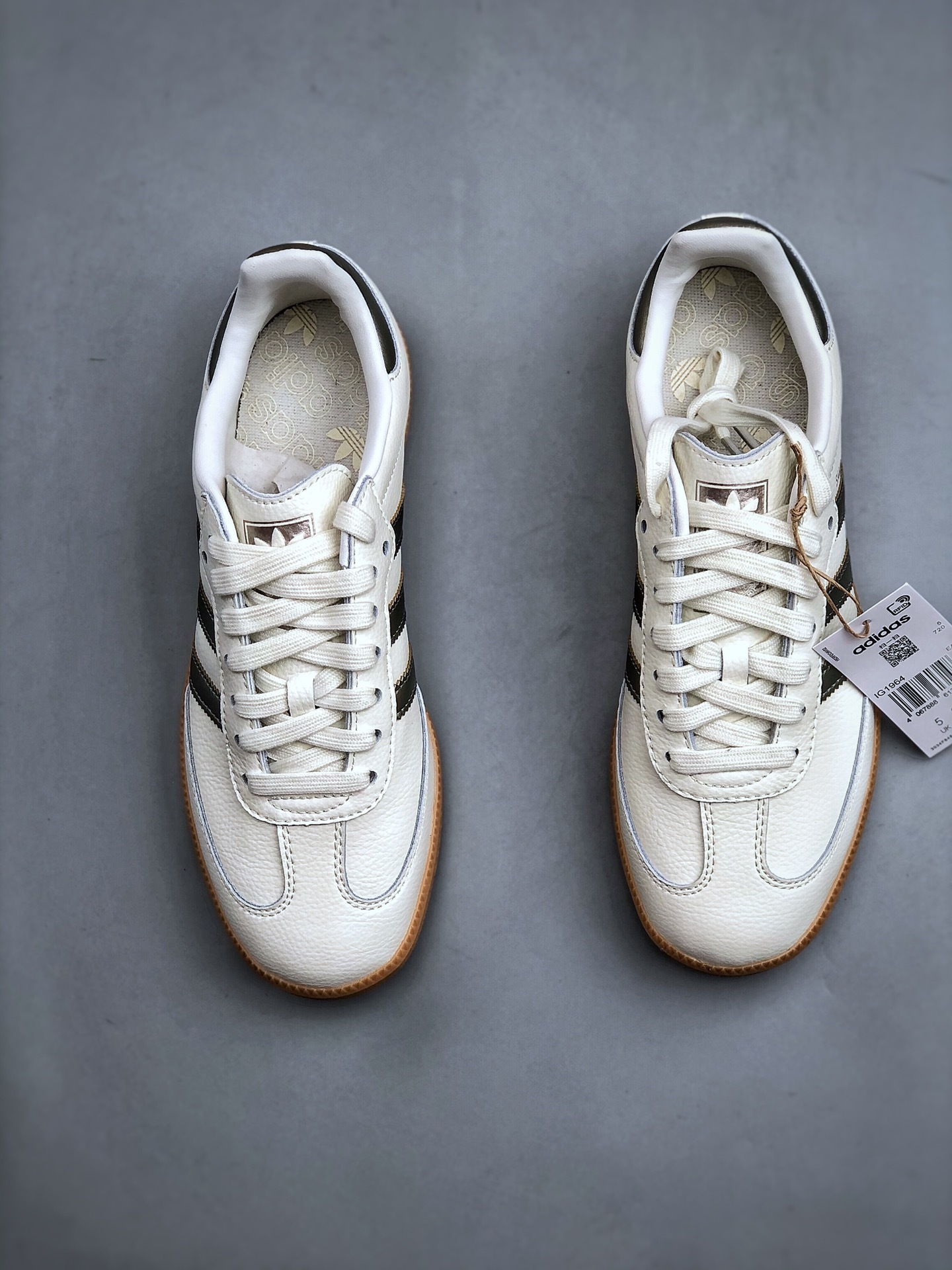 52$ Adidas Originals Samba OG Size 36-45 half 621870 QT916 gallery