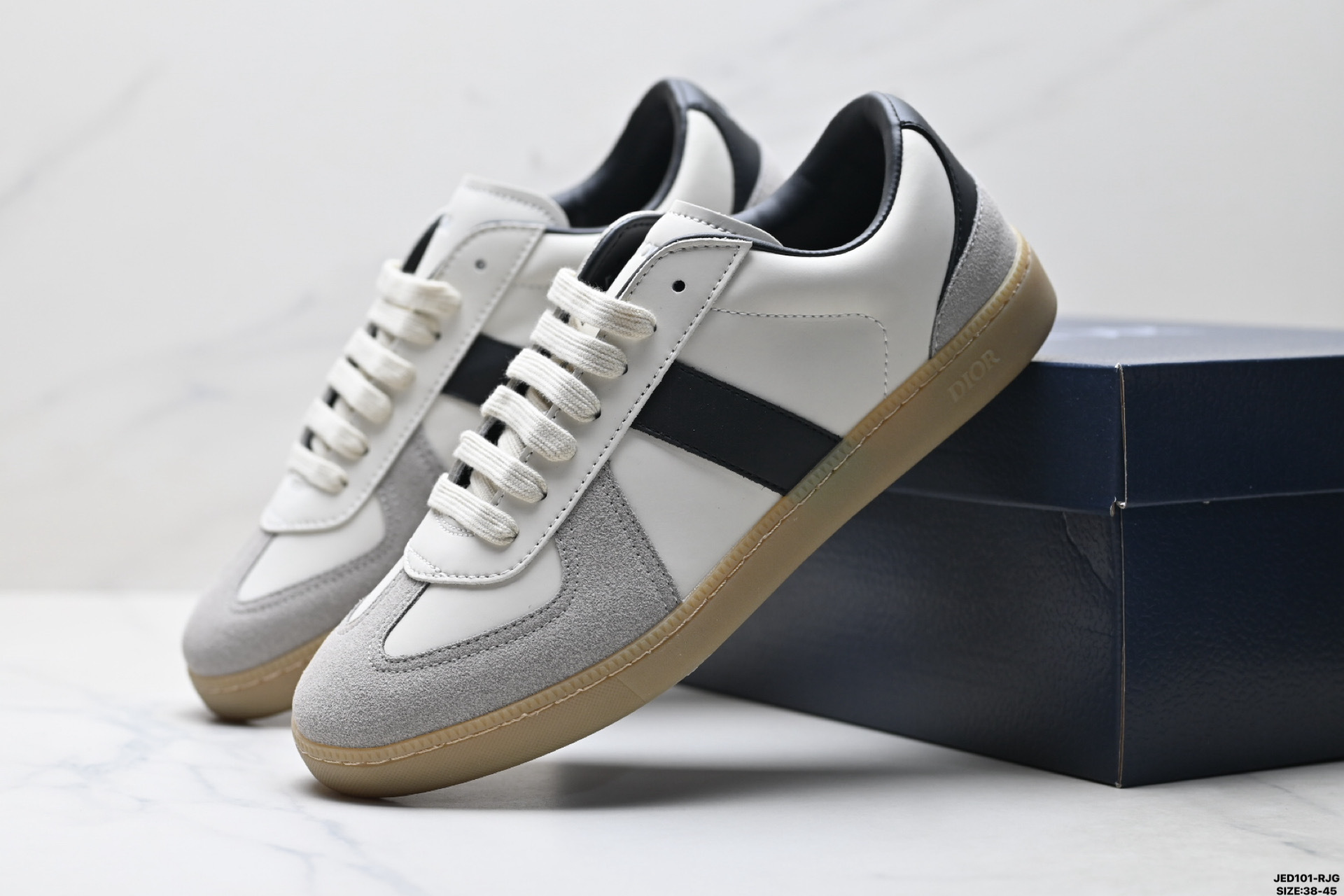 52$ DIOR B01 Matchpoint Size 38-45 829620 ZM76 gallery